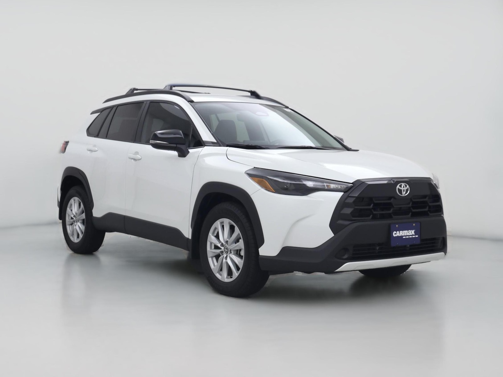 2026 Toyota Corolla Cross LE - Photo 1