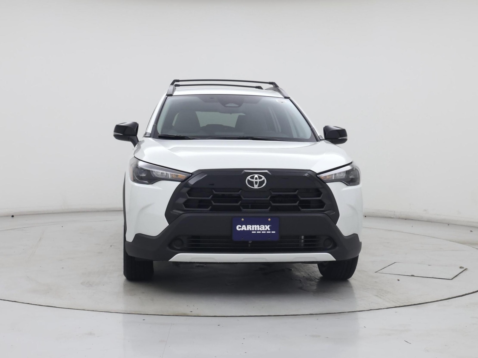2026 Toyota Corolla Cross LE - Photo 6