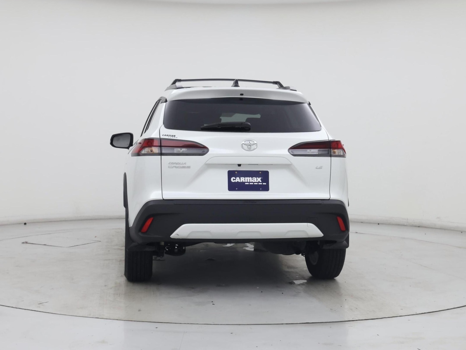 2026 Toyota Corolla Cross LE - Photo 7