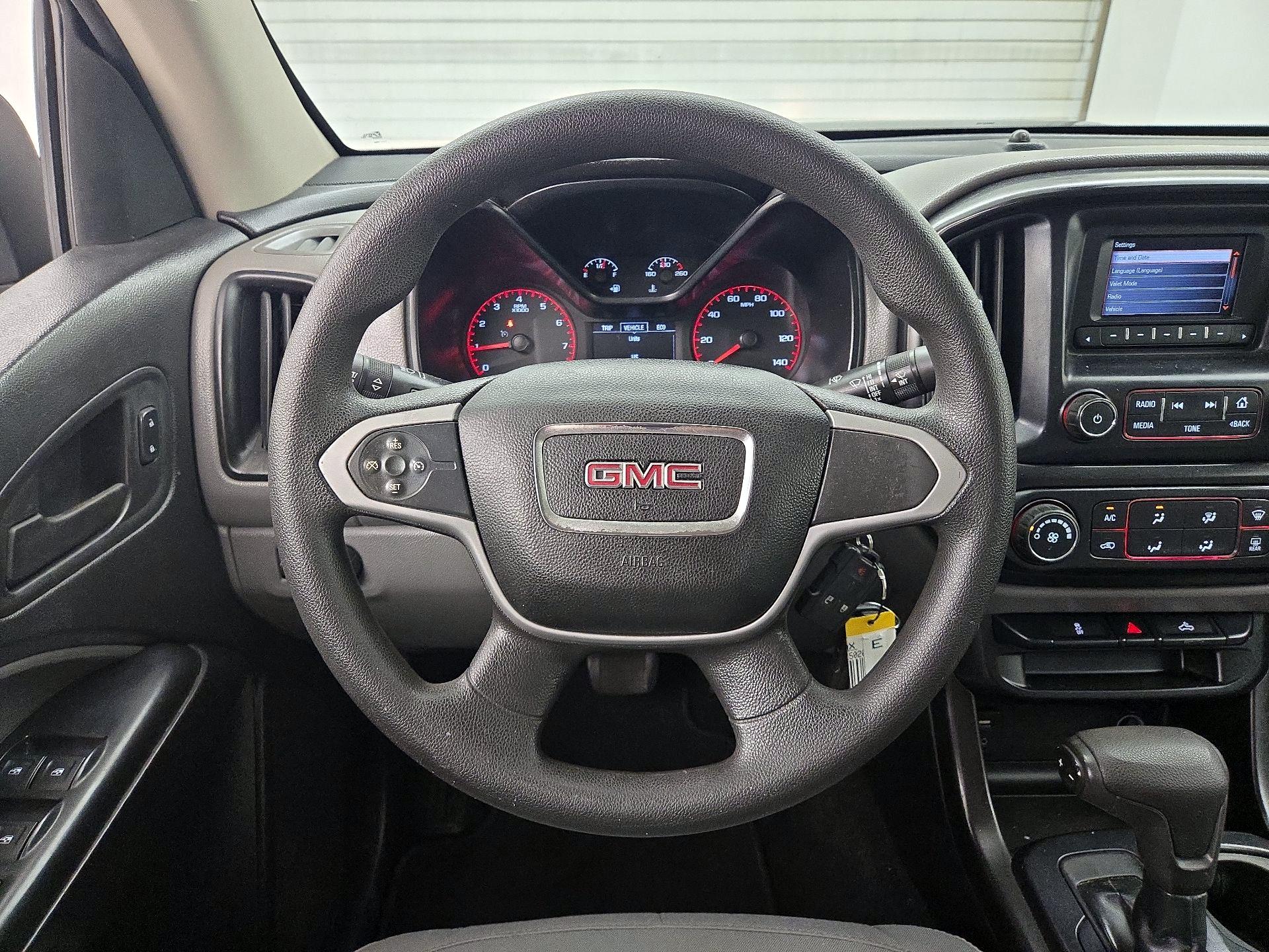 Thumbnail: 2016 GMC Canyon - 10