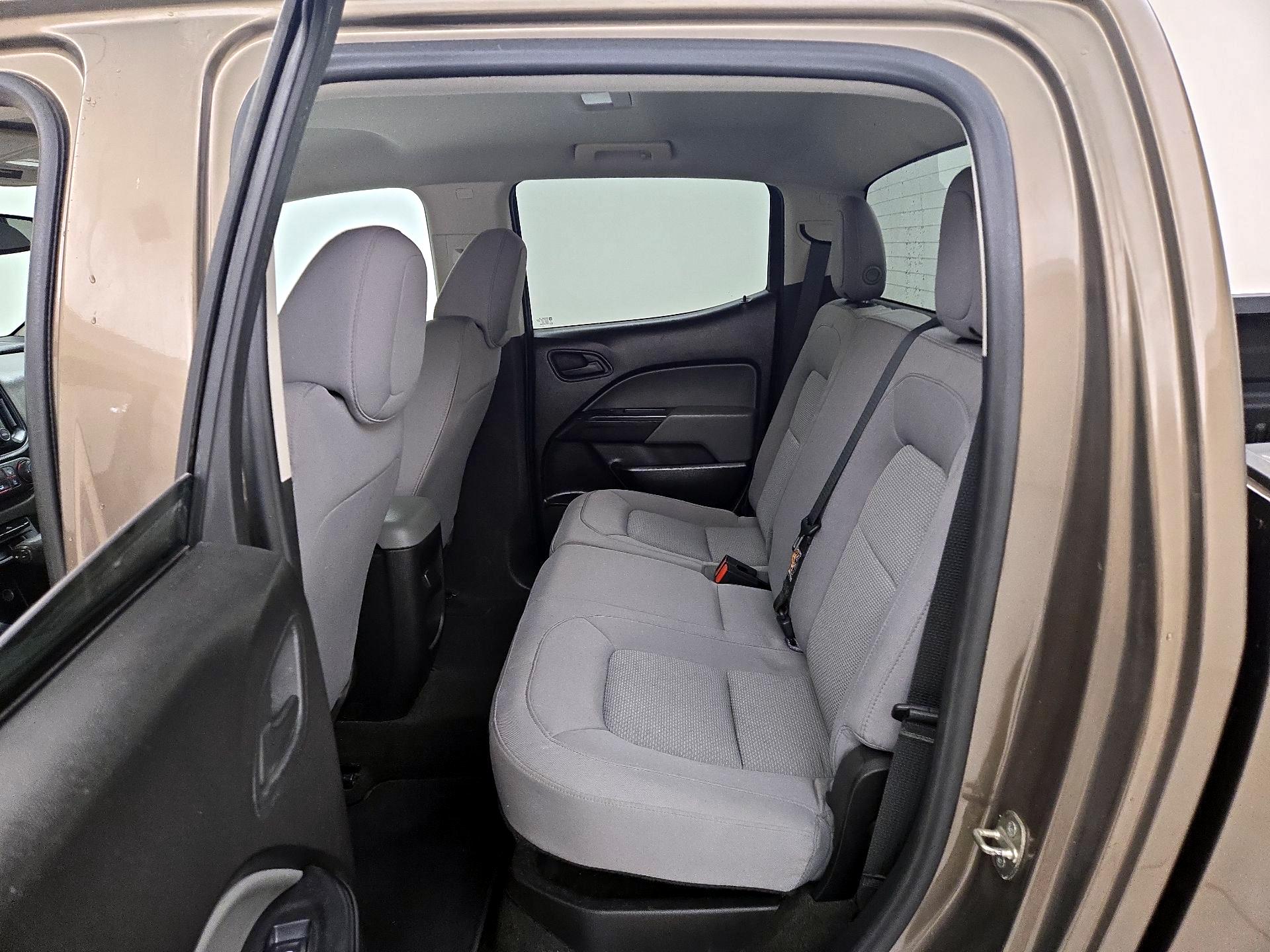 Thumbnail: 2016 GMC Canyon - 19