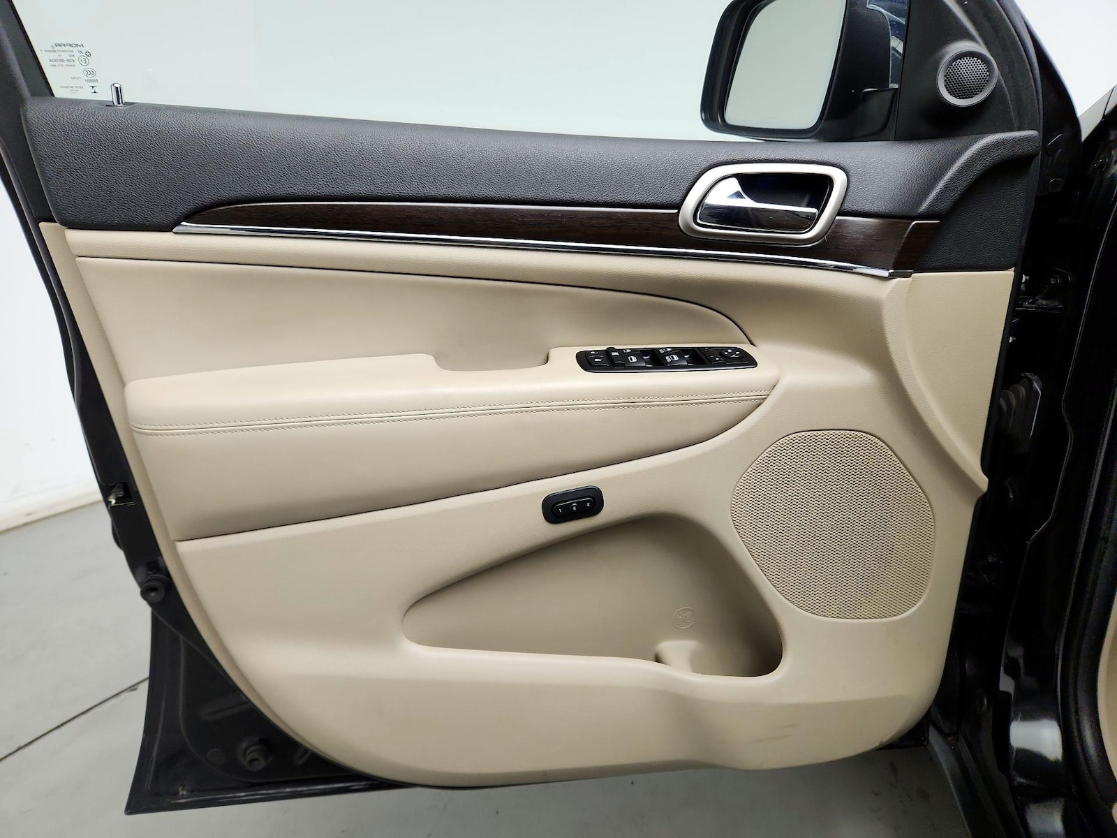 2014 Jeep Grand Cherokee Limited - Photo 13