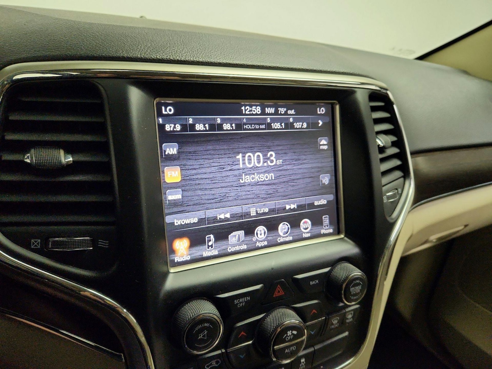 2014 Jeep Grand Cherokee Limited - Photo 17