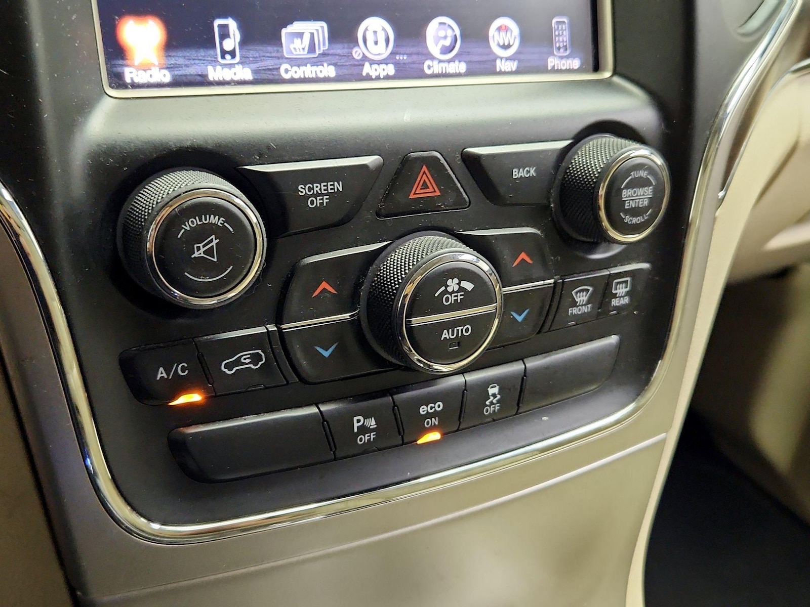 2014 Jeep Grand Cherokee Limited - Photo 18