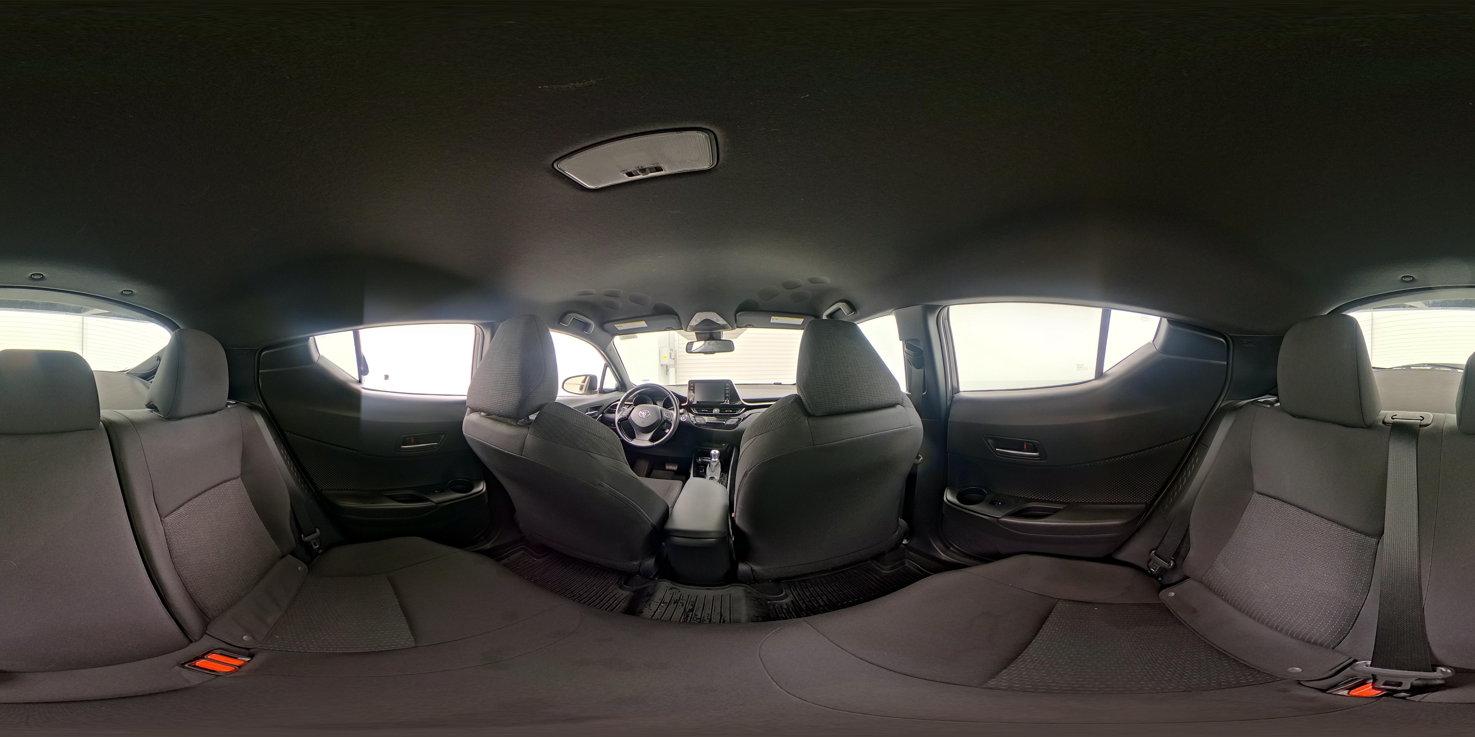 2019 Toyota C-HR XLE - Photo 26
