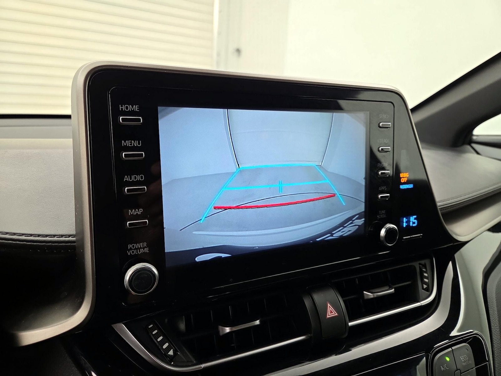 2019 Toyota C-HR XLE - Photo 15