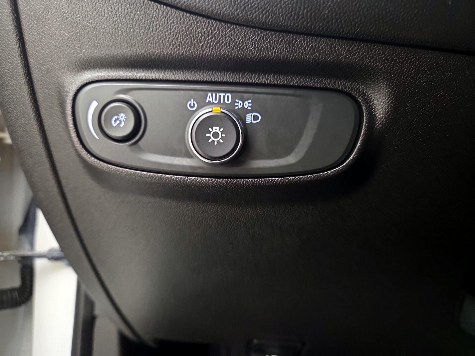 2019 Chevrolet Equinox LT - Photo 14