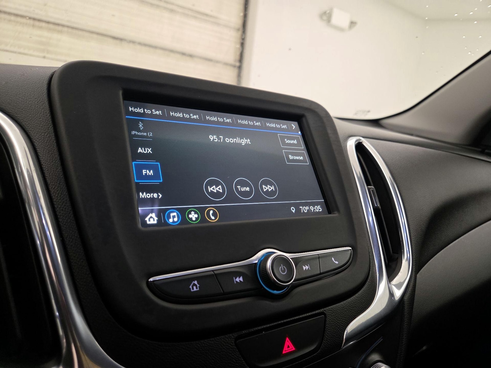 2019 Chevrolet Equinox LT - Photo 16