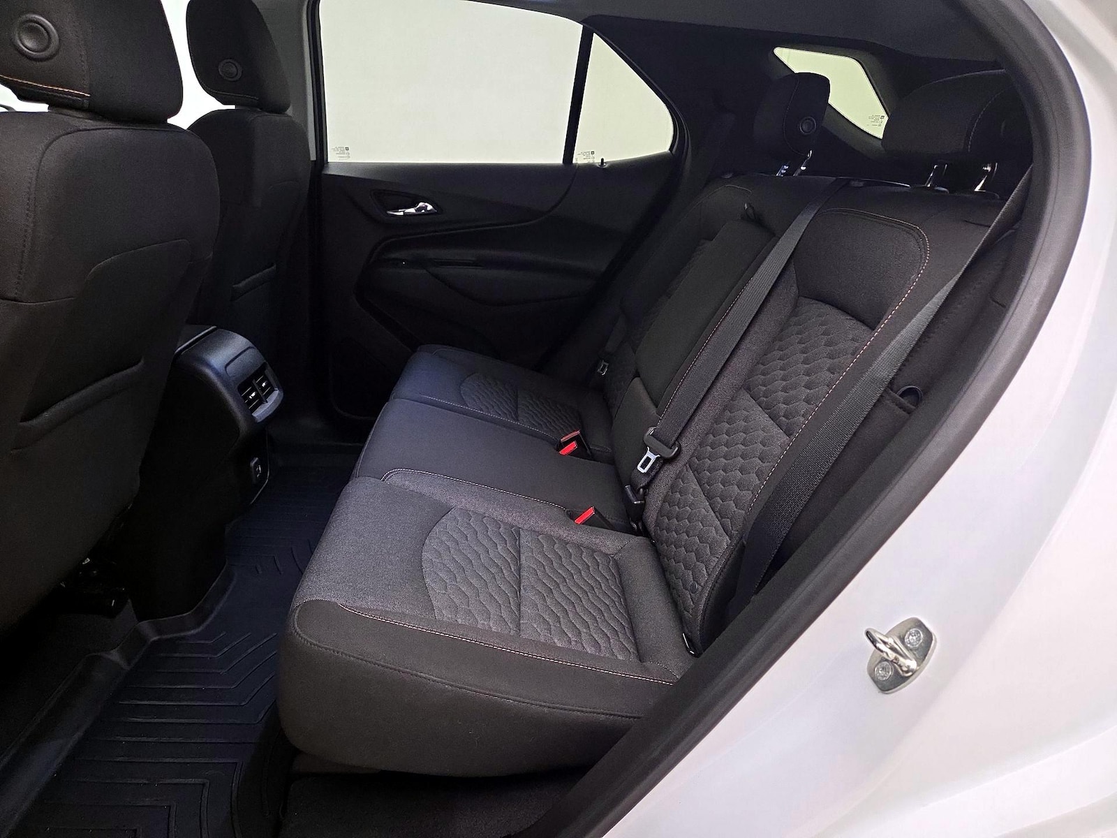 2019 Chevrolet Equinox LT - Photo 20