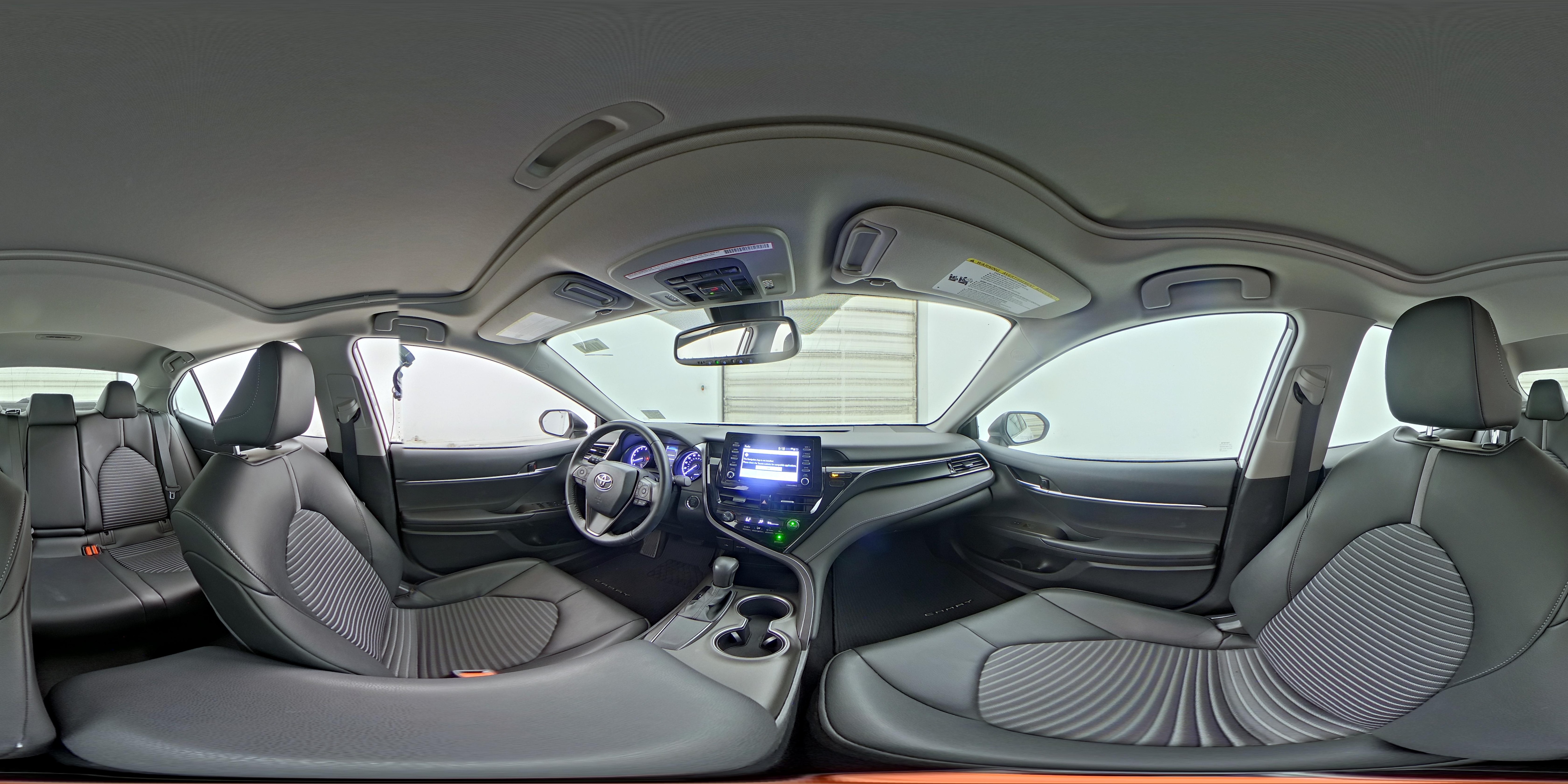 2021 Toyota Camry SE - Photo 26