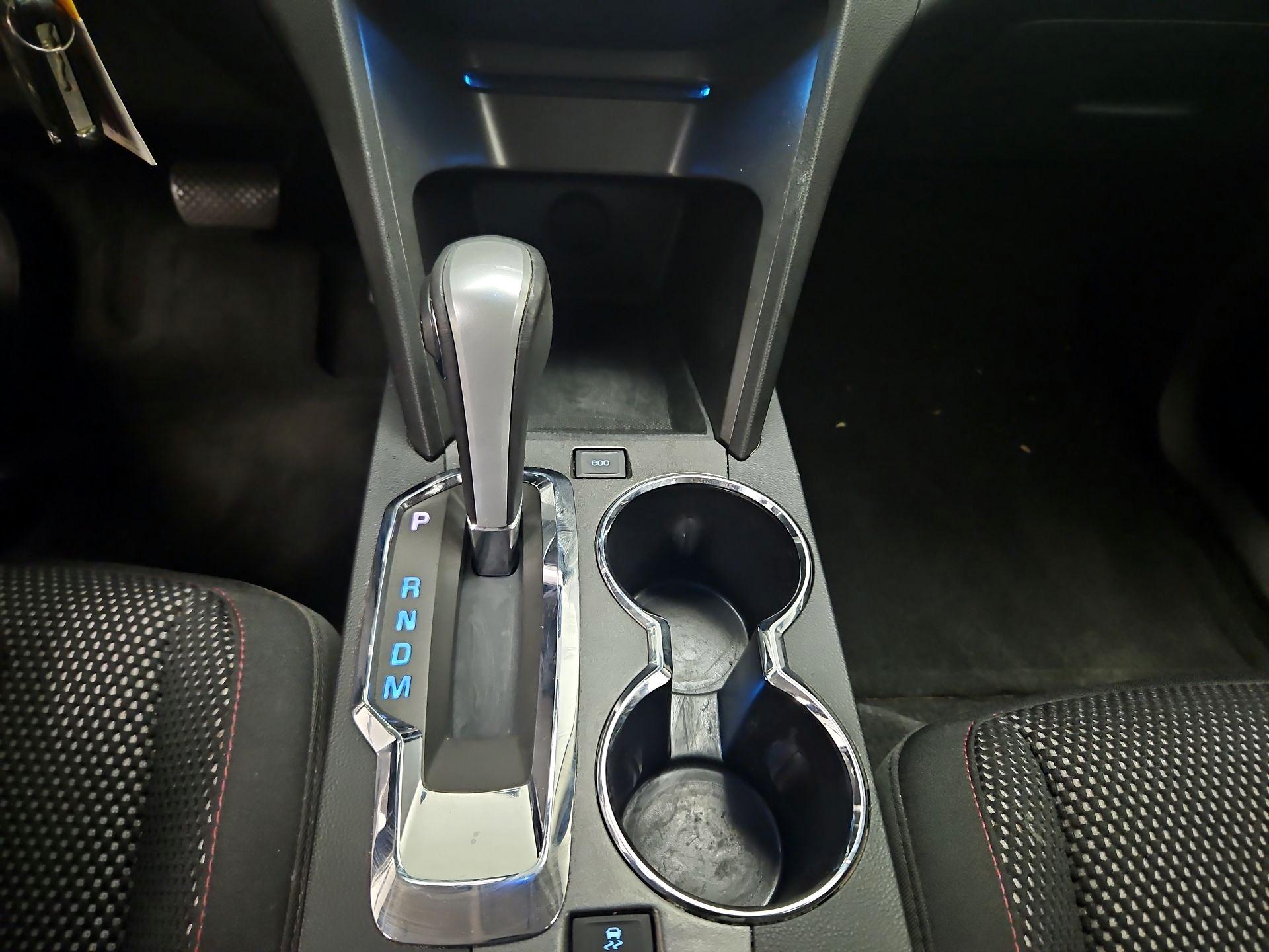 Thumbnail: 2015 Chevrolet Equinox - 16