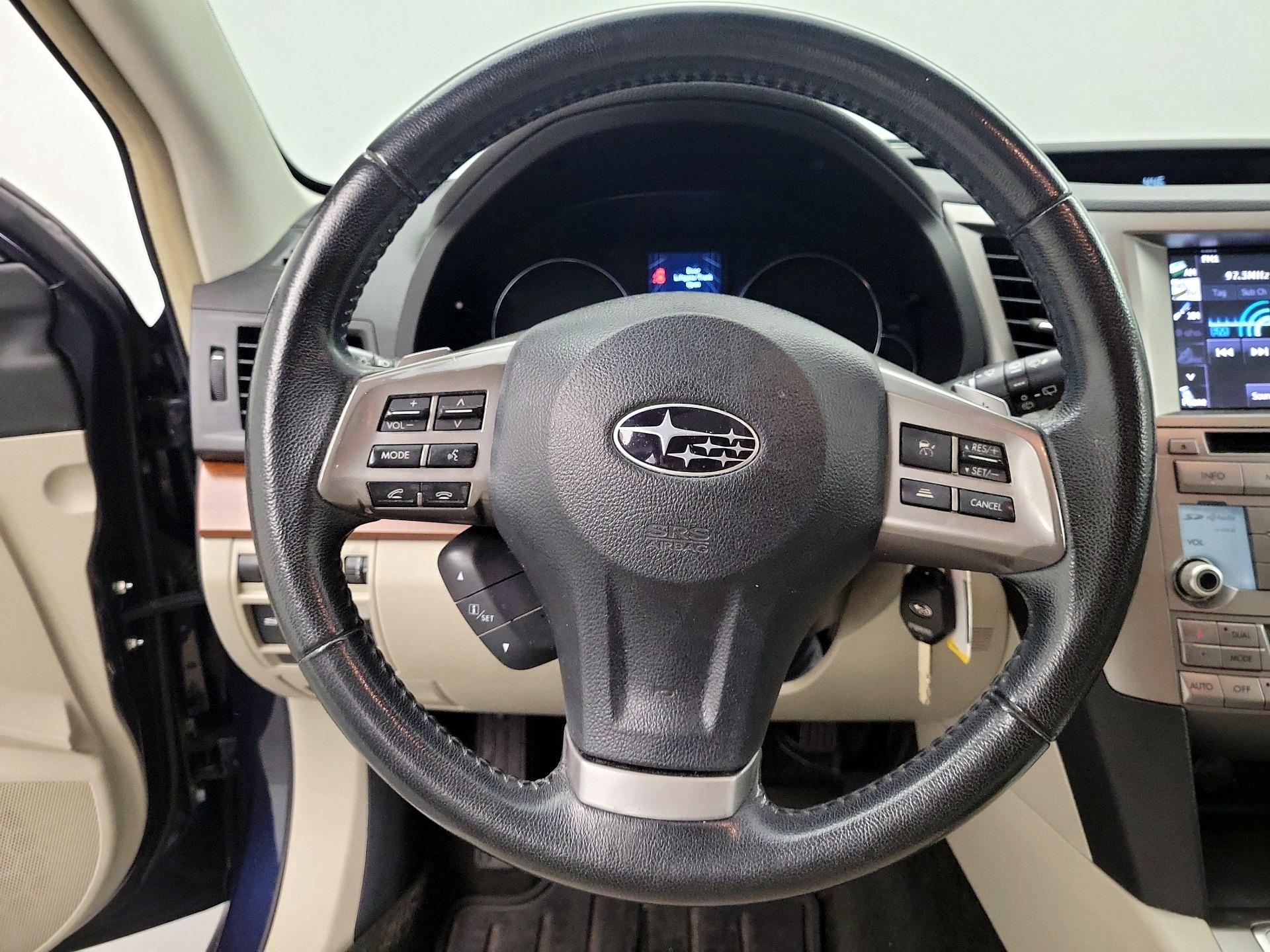 Thumbnail: 2014 Subaru Outback - 10