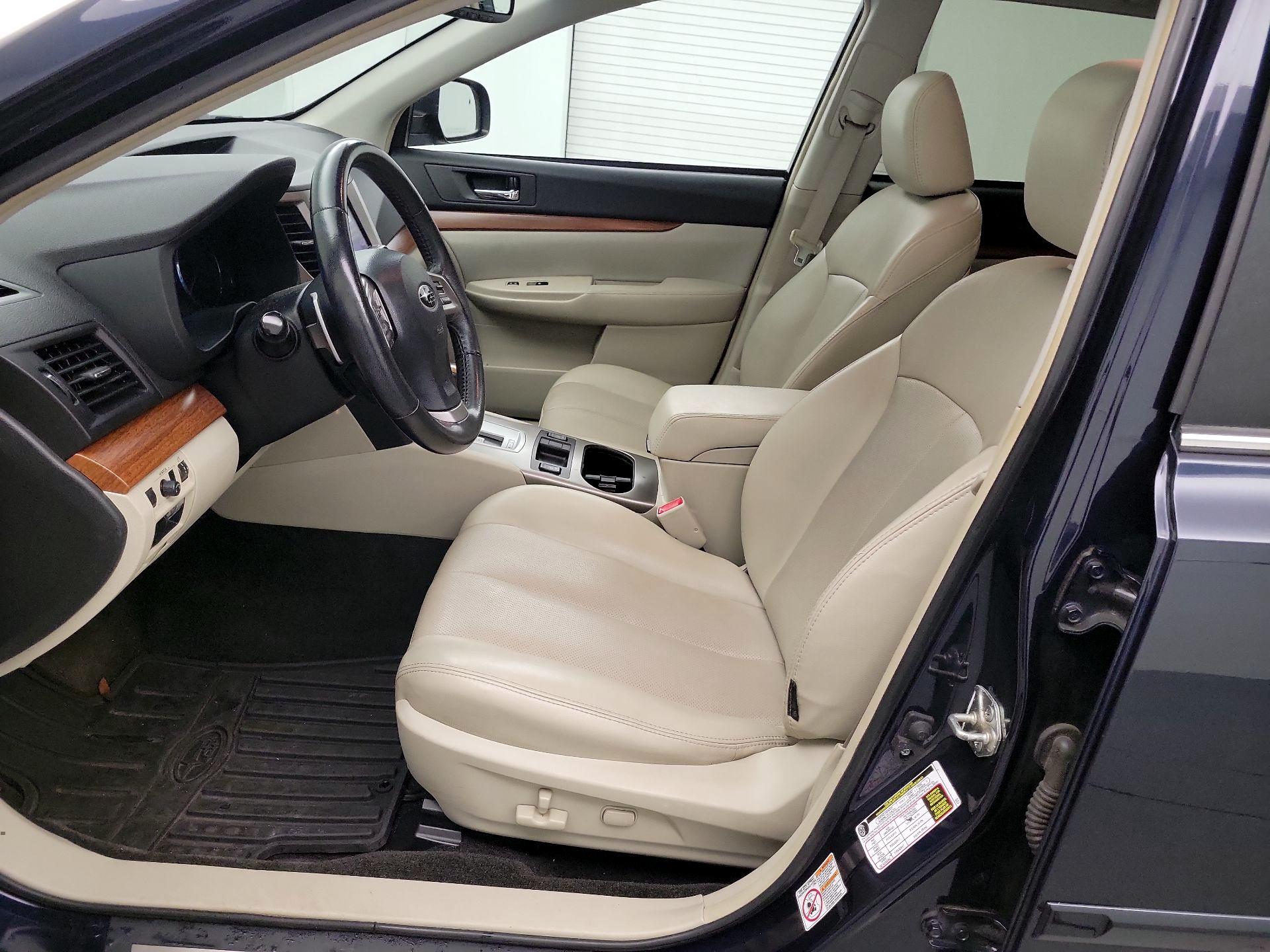 Thumbnail: 2014 Subaru Outback - 11