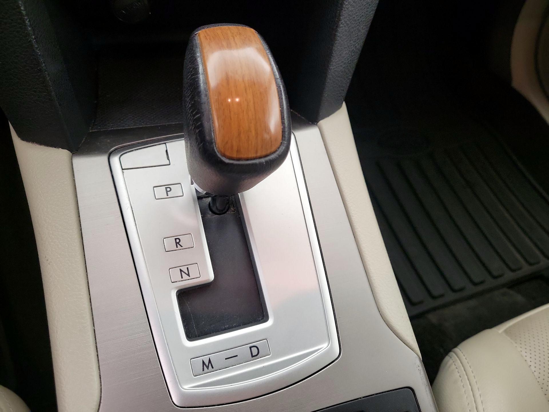 Thumbnail: 2014 Subaru Outback - 17
