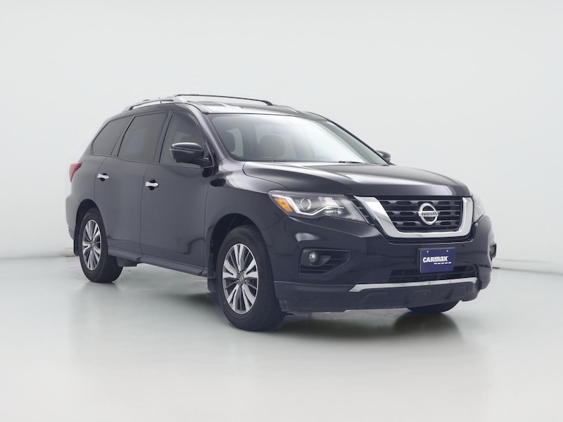 2017 Nissan Pathfinder SL