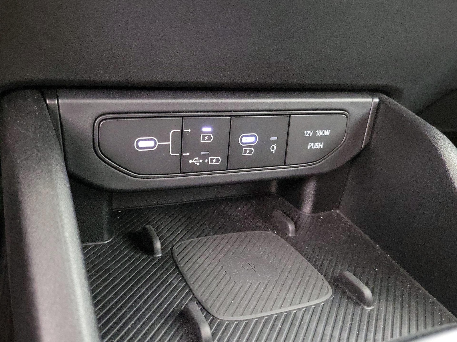 2025 Kia K4 EX - Photo 19