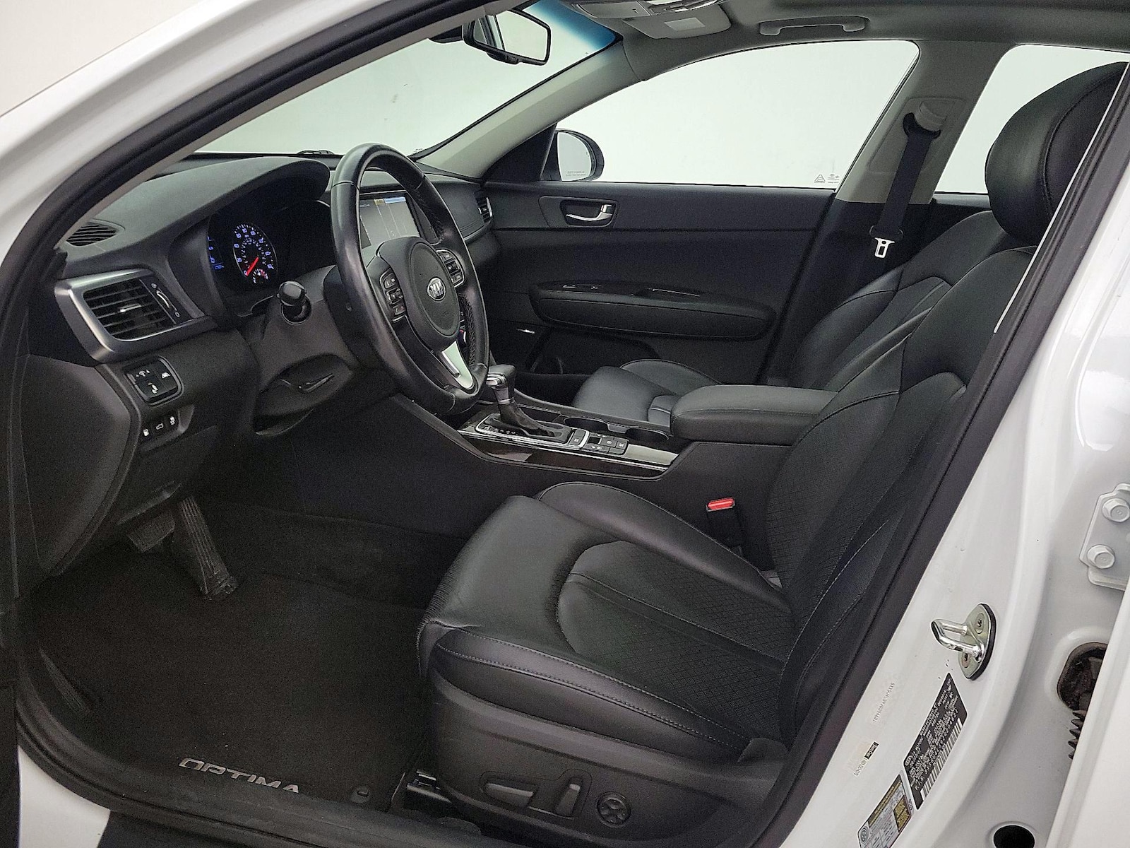 2018 Kia Optima EX - Photo 12