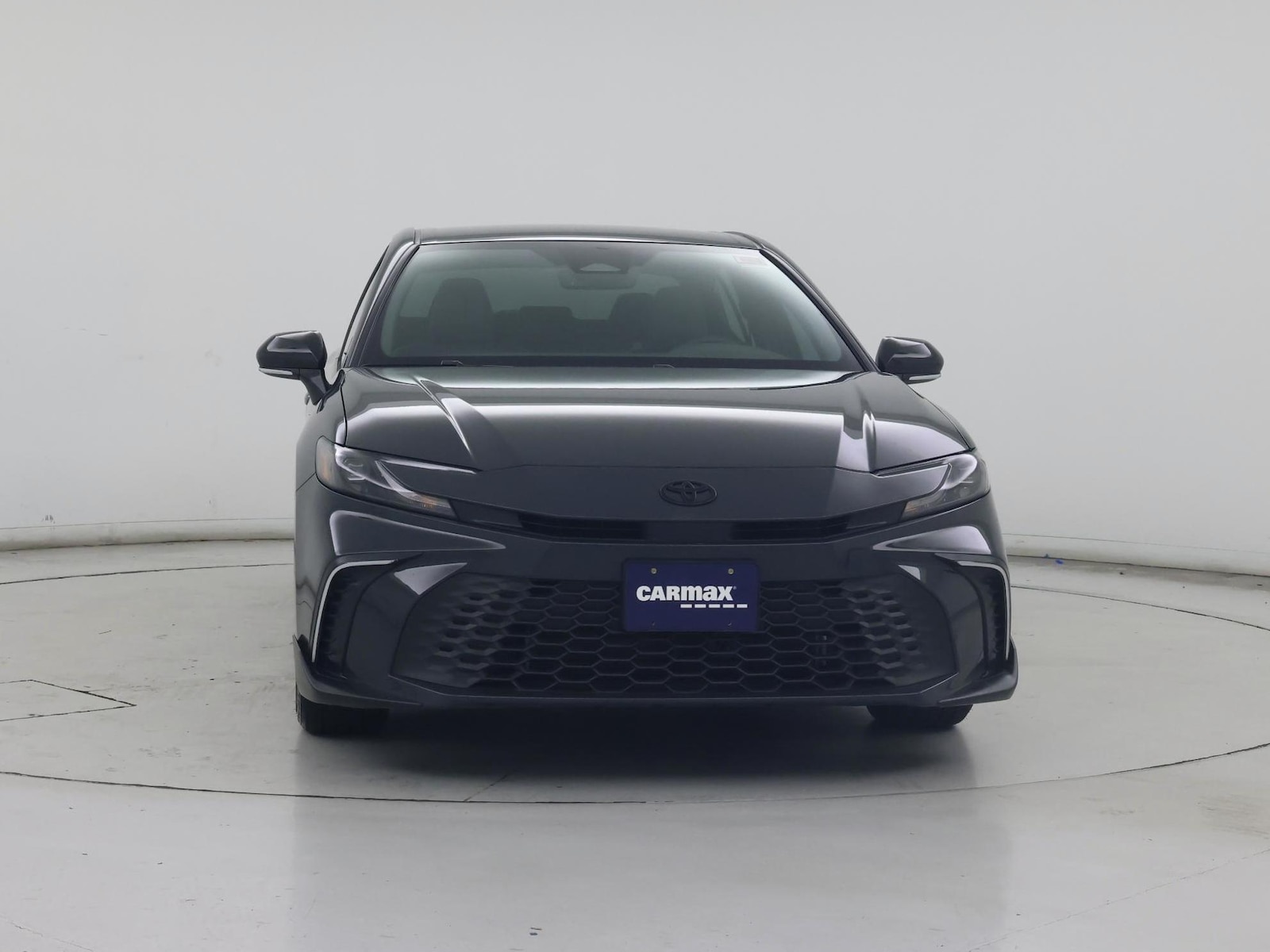 2026 Toyota Camry SE - Photo 6