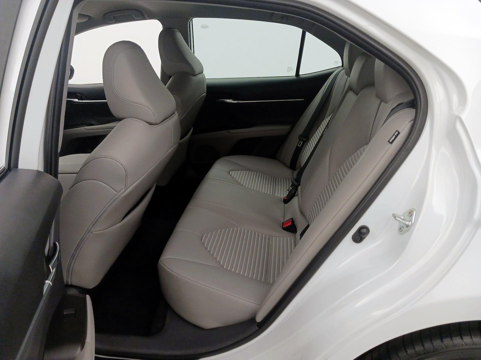 2023 Toyota Camry SE - Photo 20