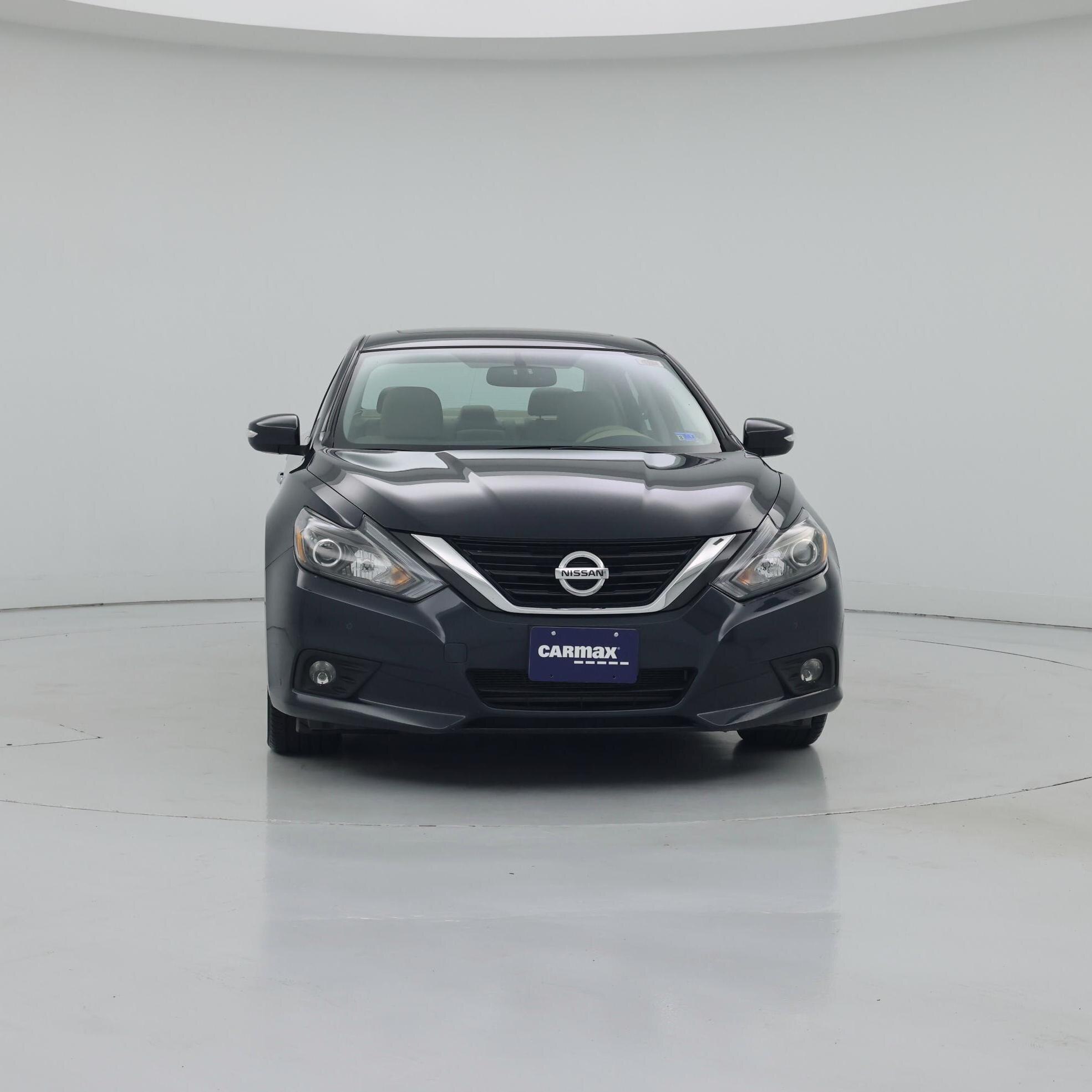 Thumbnail: 2016 Nissan Altima - 5