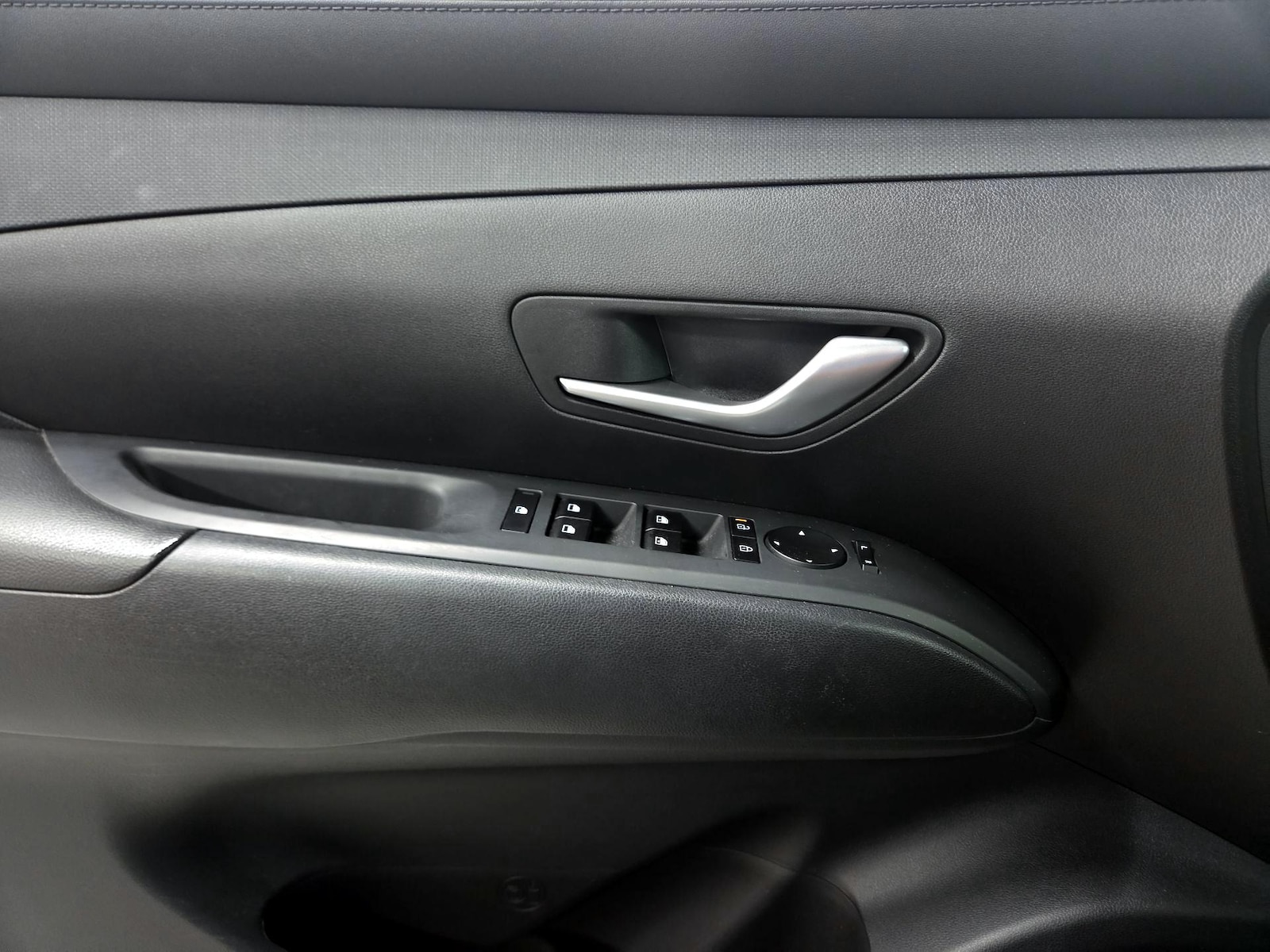 2025 Hyundai Tucson SEL Convenience - Photo 13