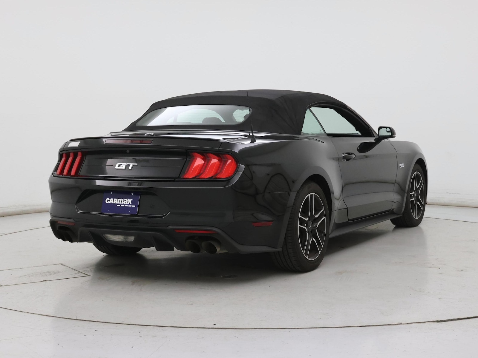 2019 Ford Mustang GT Premium - Photo 9
