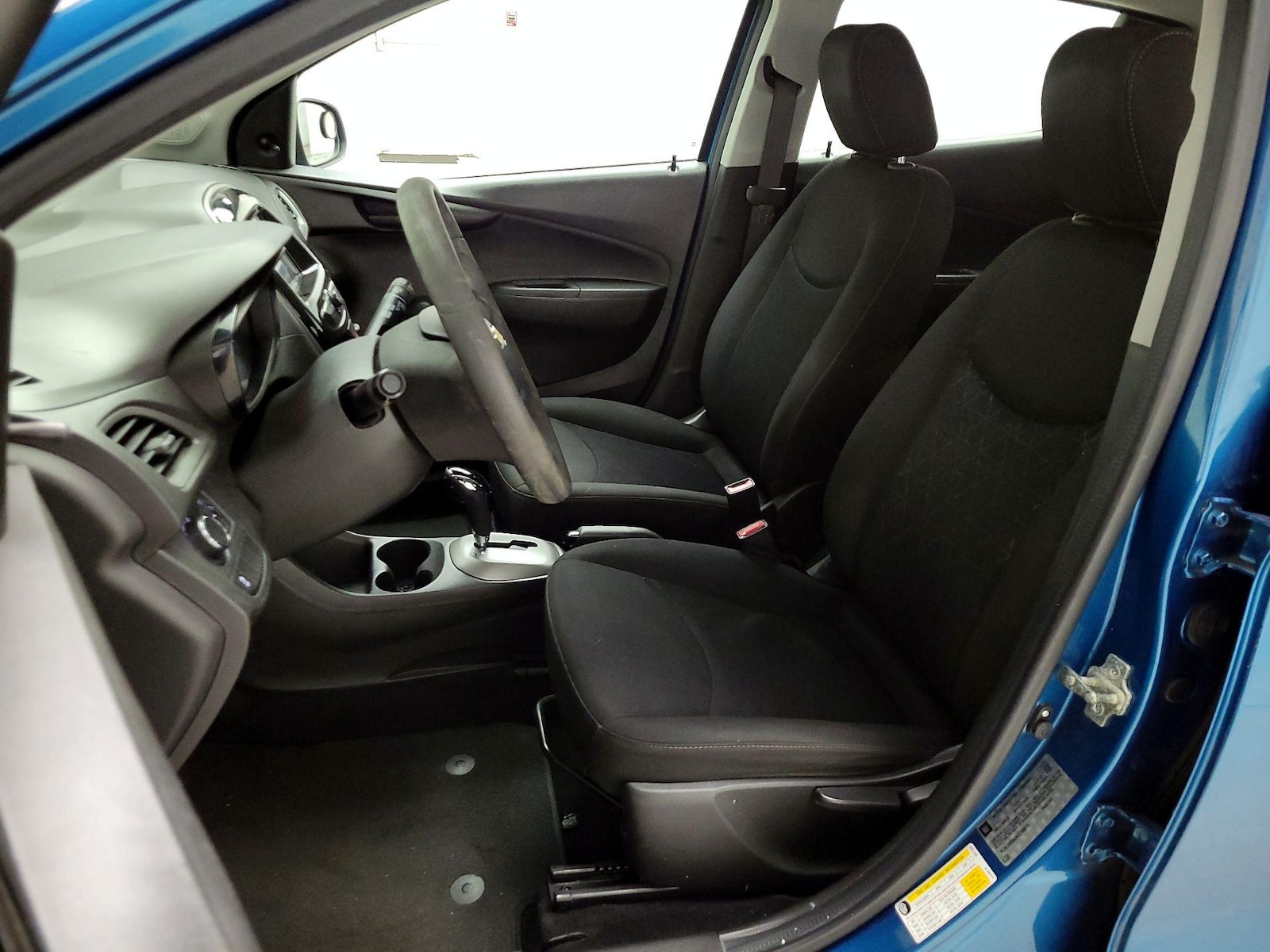 2019 Chevrolet Spark LS - Photo 12