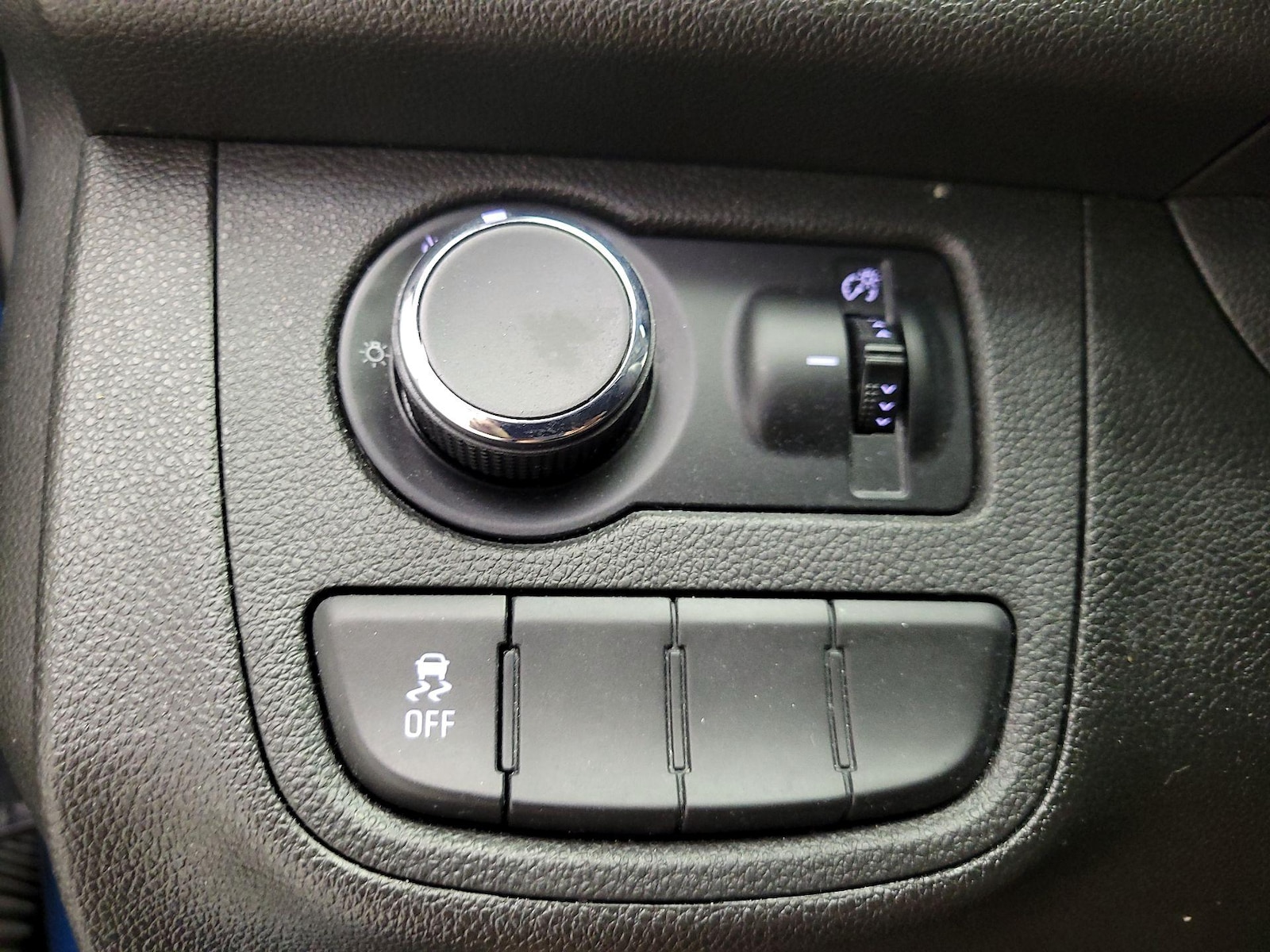 2019 Chevrolet Spark LS - Photo 14