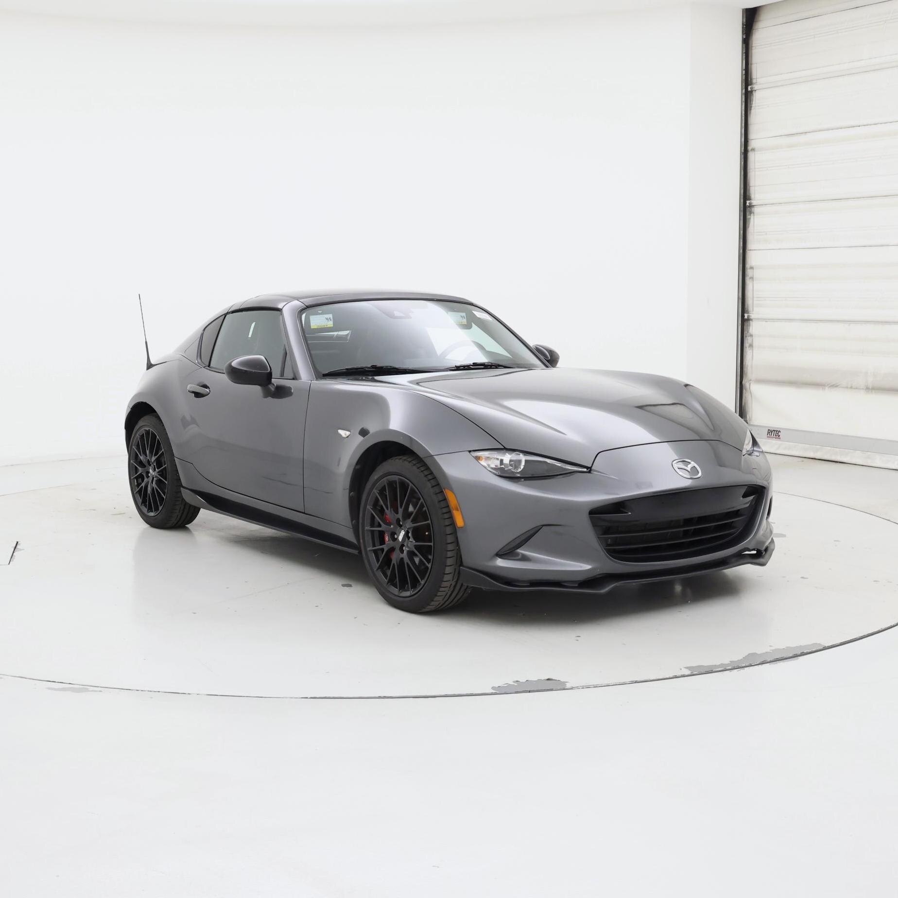  2021 Mazda MX-5 Miata RF Club RWD   