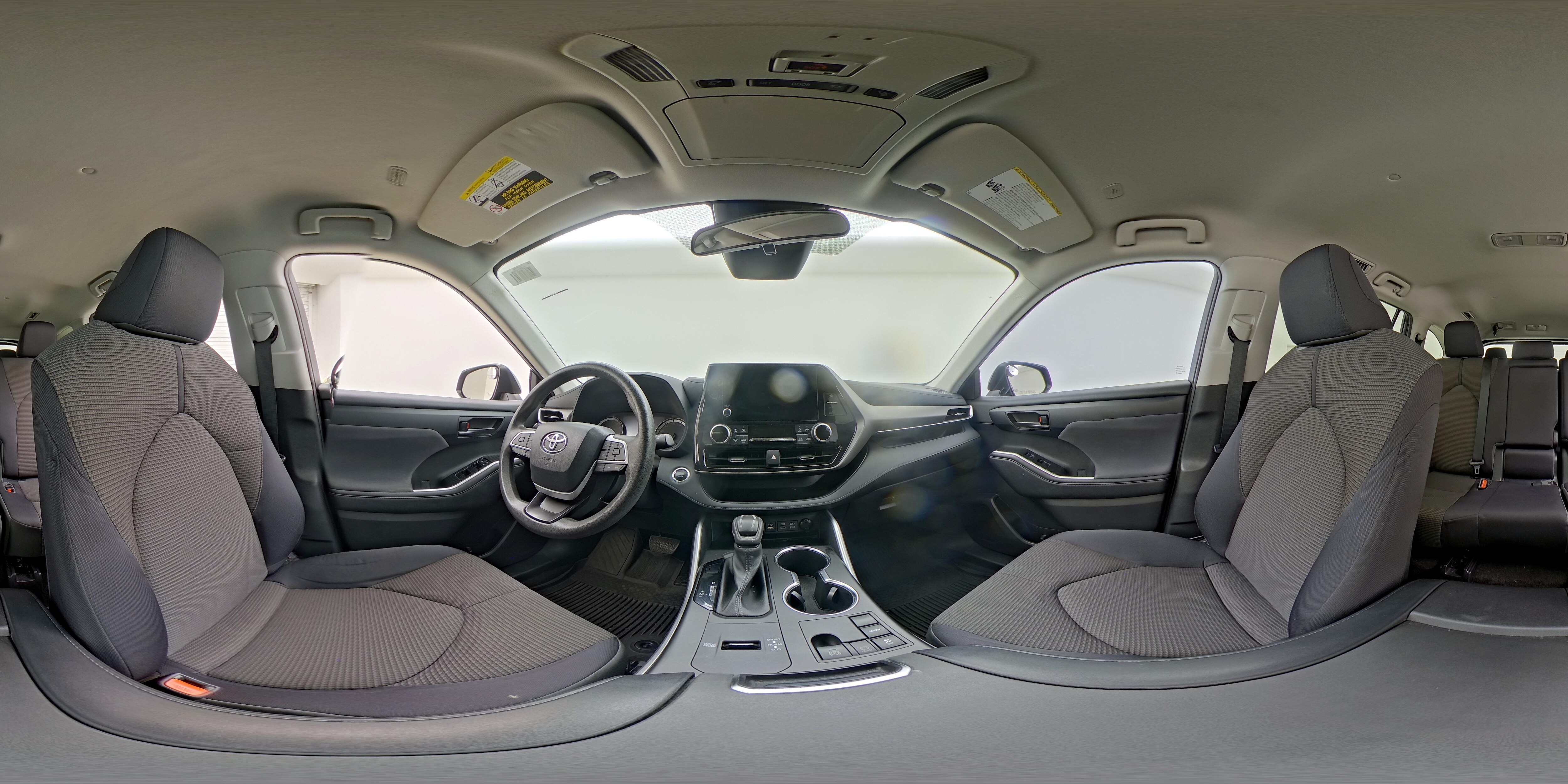 2023 Toyota Highlander L - Photo 24