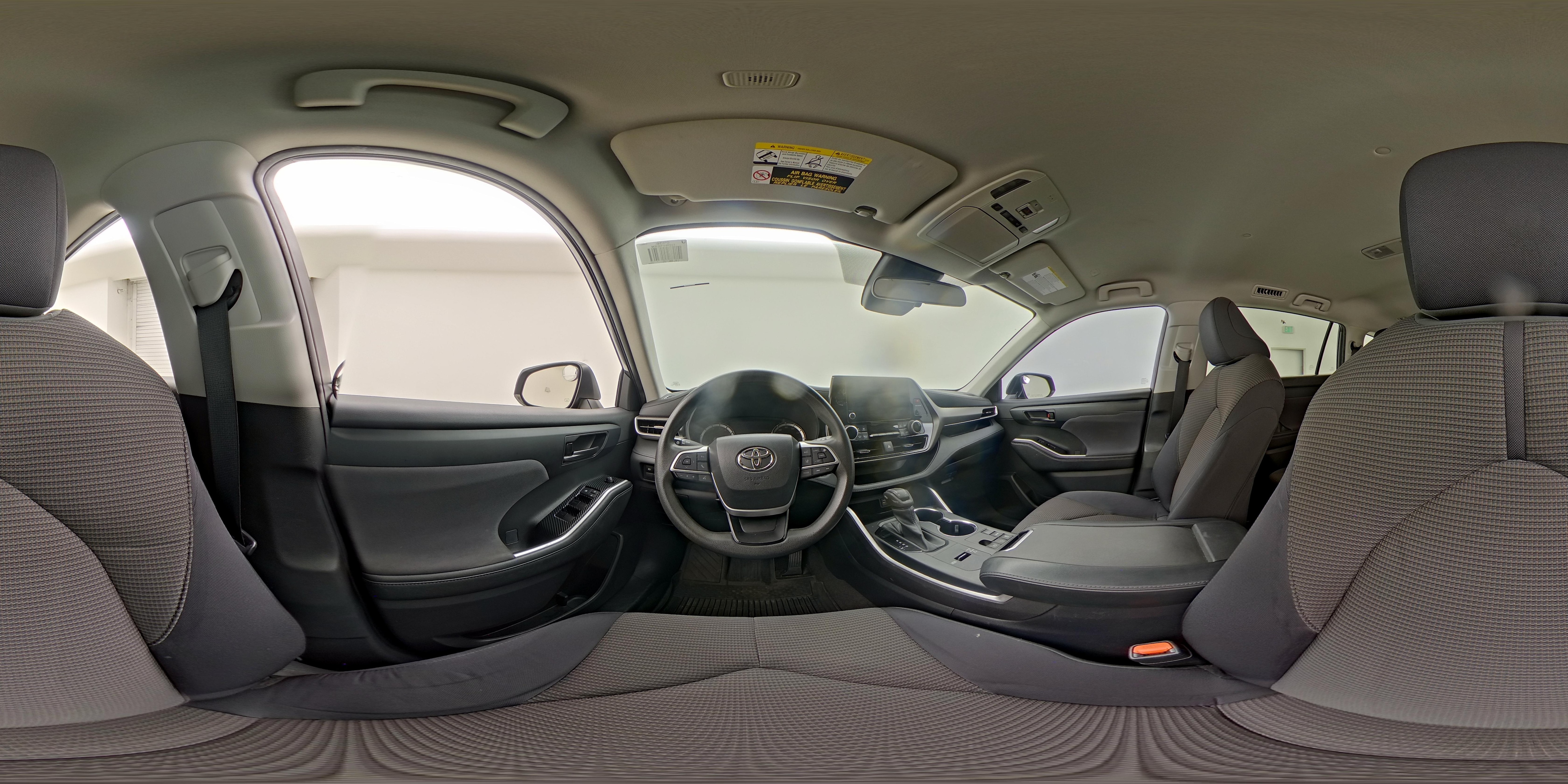 2023 Toyota Highlander L - Photo 26