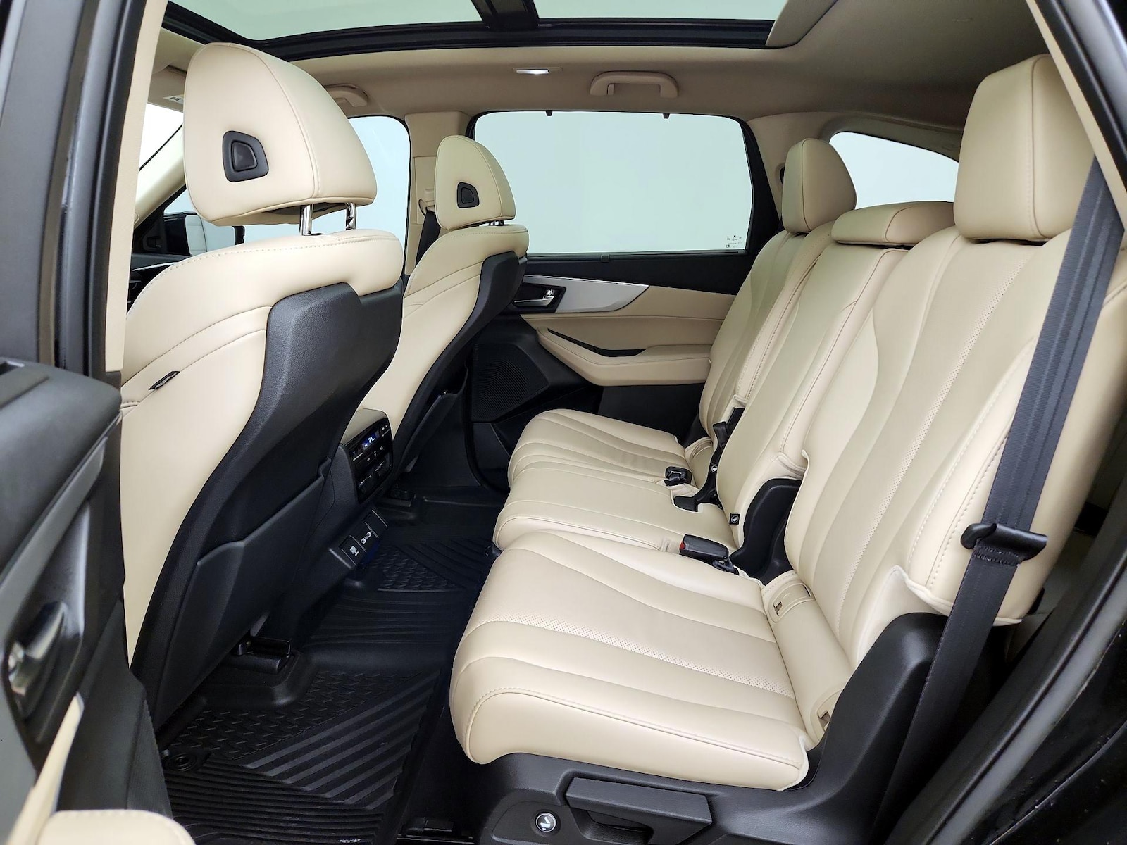 Rear Air Conditioning