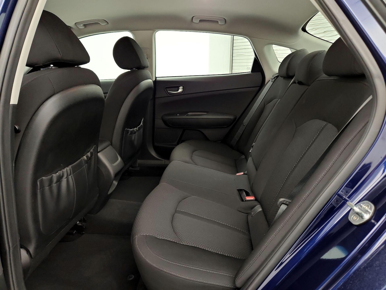2017 Kia Optima LX - Photo 20