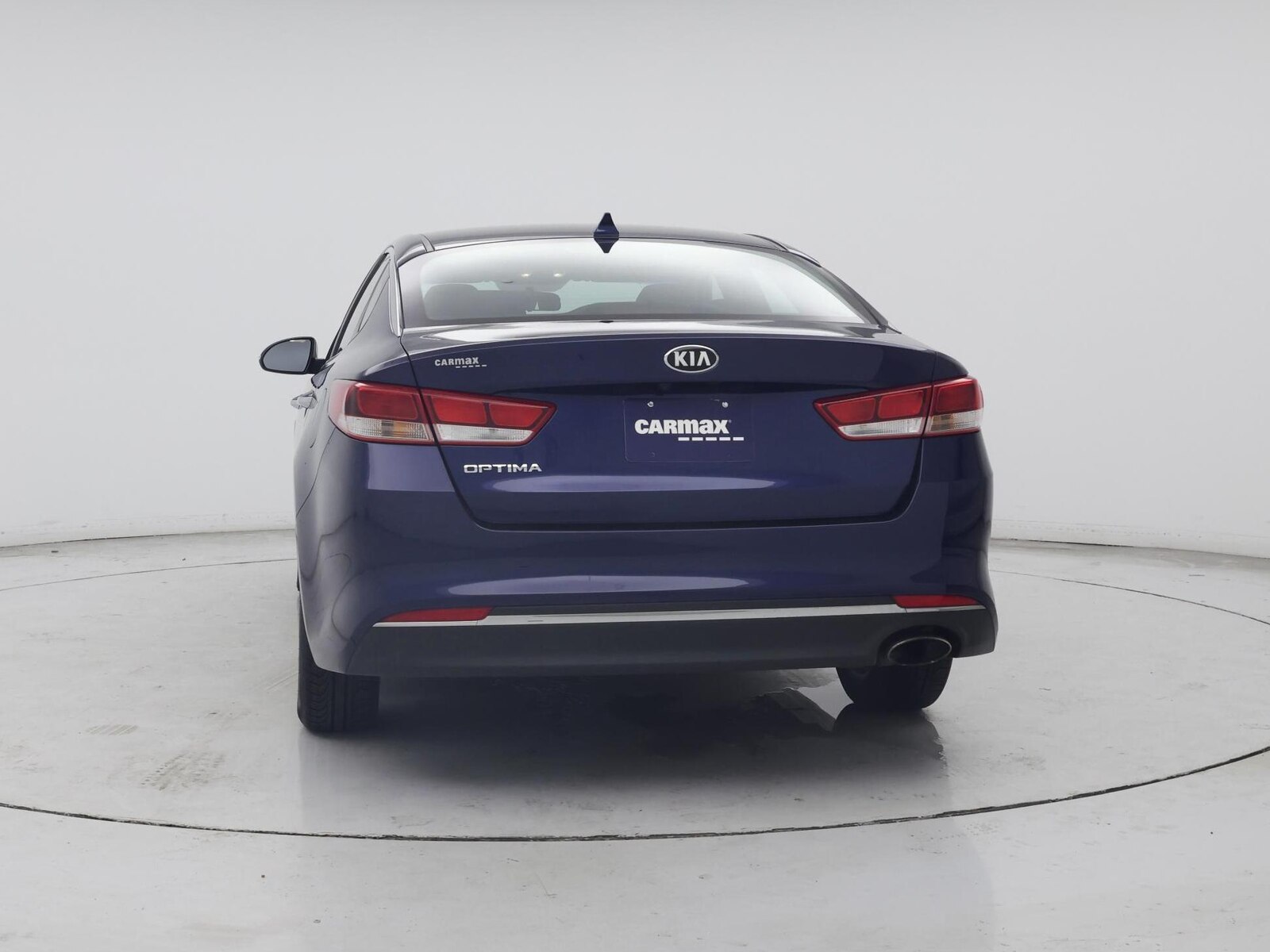 2017 Kia Optima LX - Photo 7