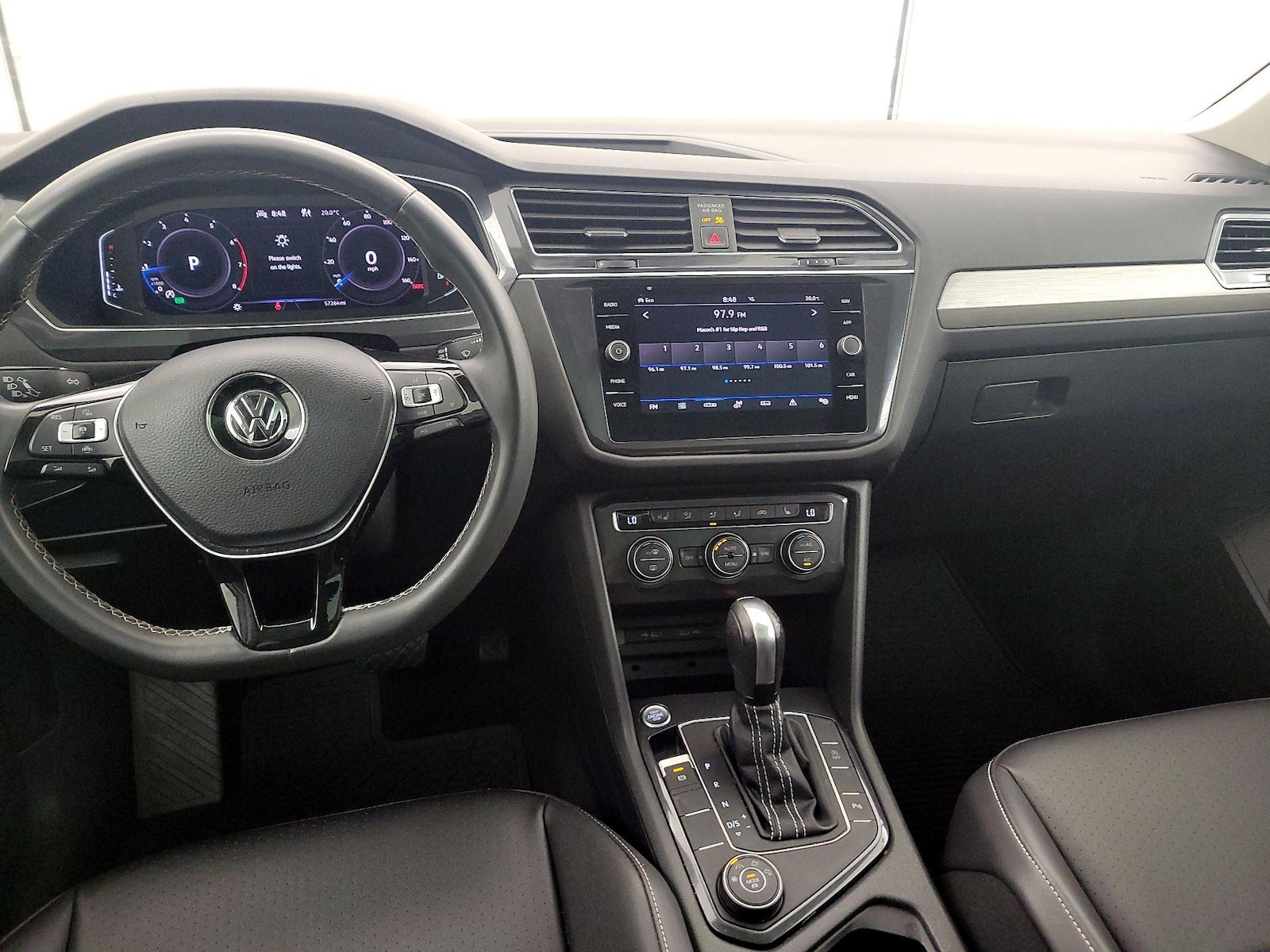 2021 Volkswagen Tiguan SEL - Photo 10
