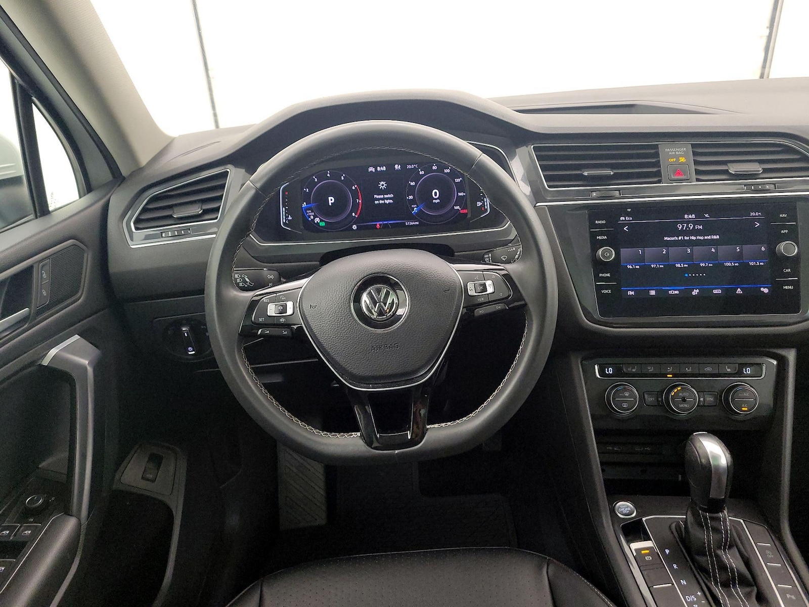 2021 Volkswagen Tiguan SEL - Photo 11
