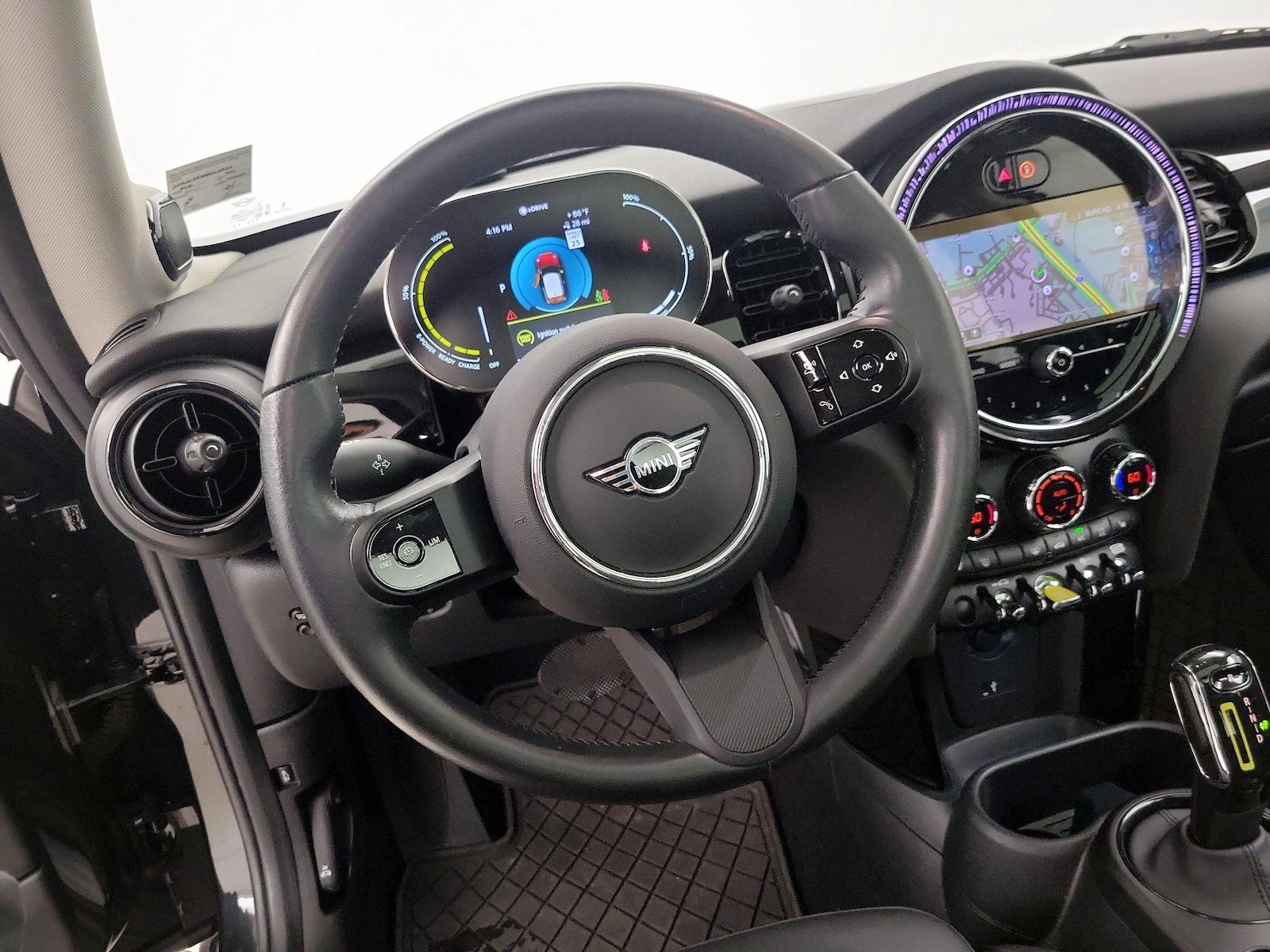 2024 MINI Hardtop 2 Door SE - Photo 11