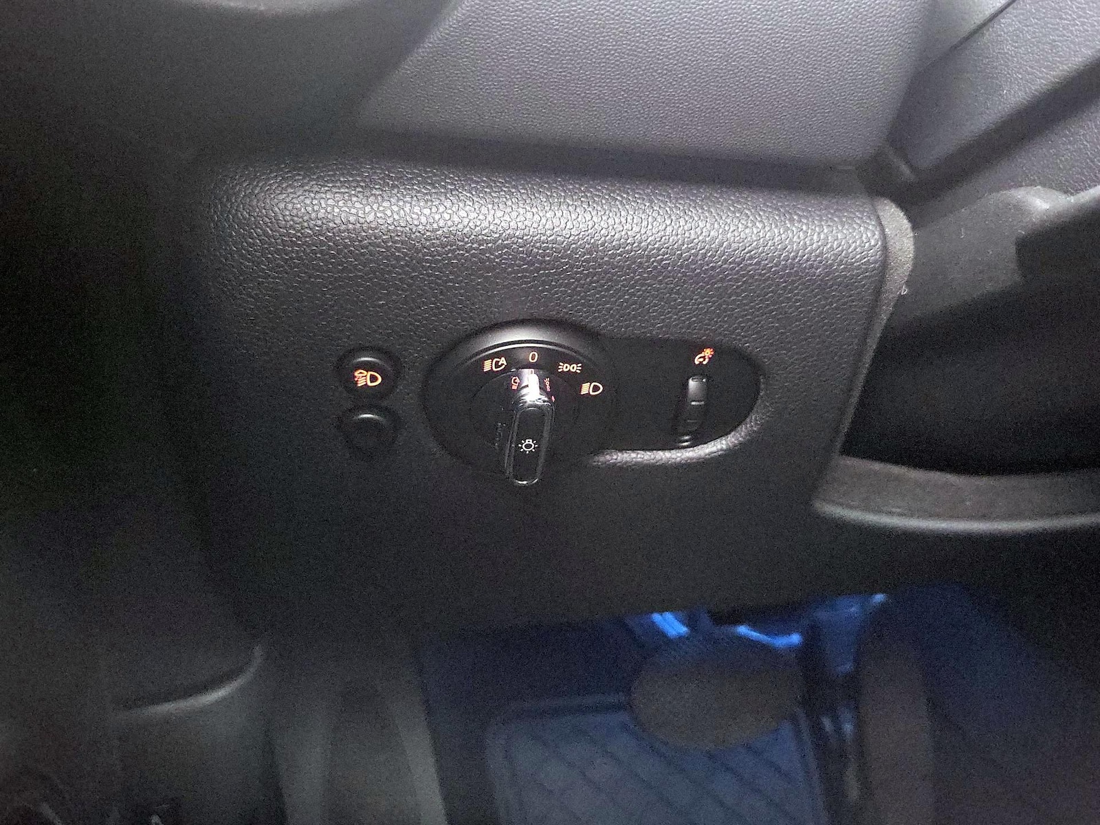2024 MINI Hardtop 2 Door SE - Photo 14