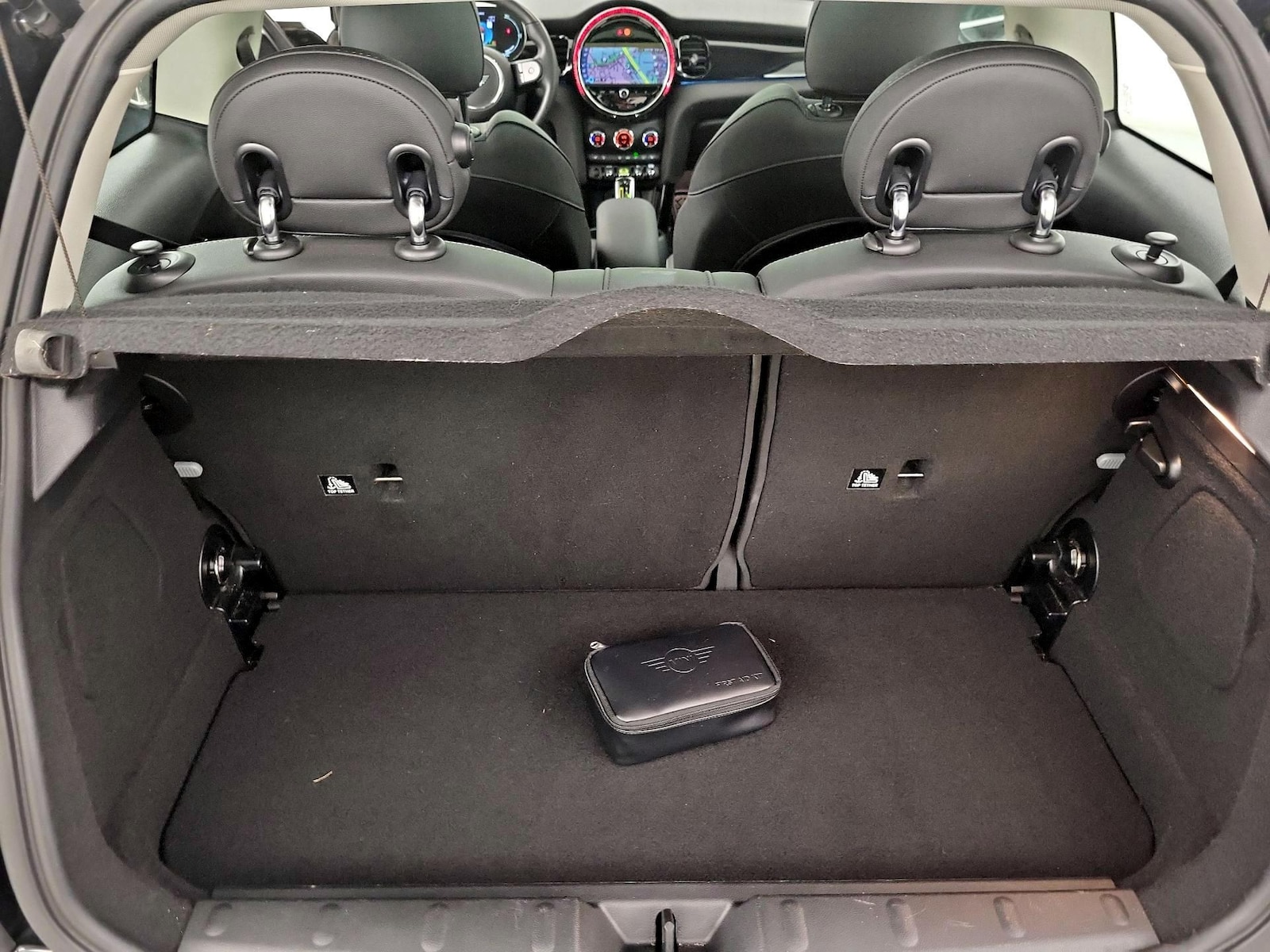 2024 MINI Hardtop 2 Door SE - Photo 22