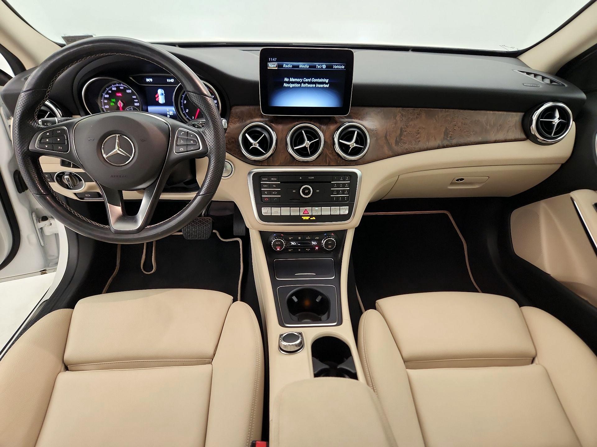 Thumbnail: 2019 Mercedes-Benz GLA - 9