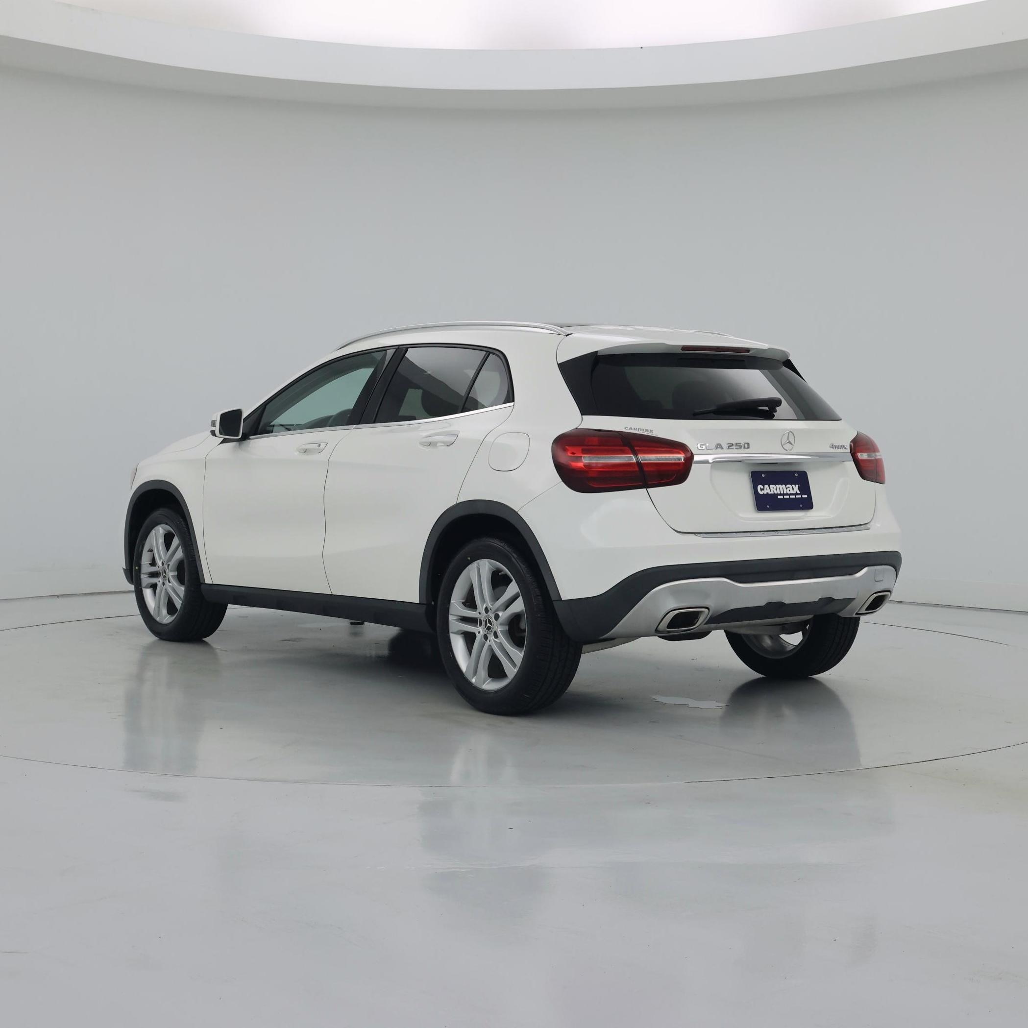 Thumbnail: 2019 Mercedes-Benz GLA - 2
