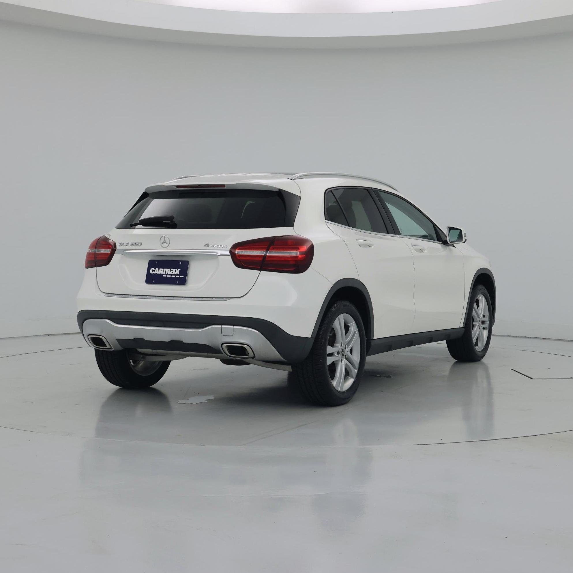 Thumbnail: 2019 Mercedes-Benz GLA - 8
