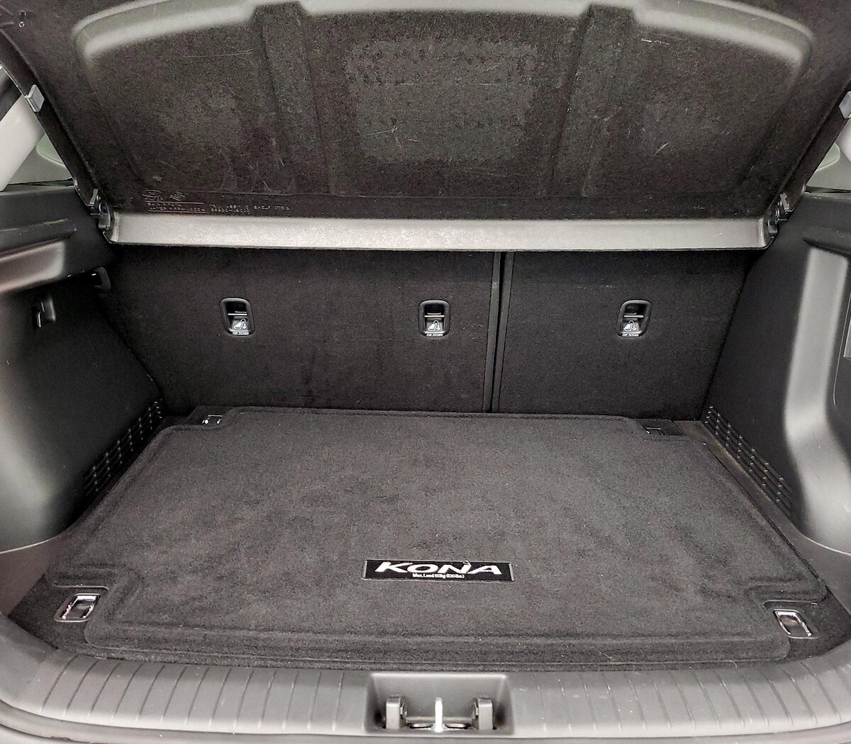 Trunk/Cargo (Seats Up)
