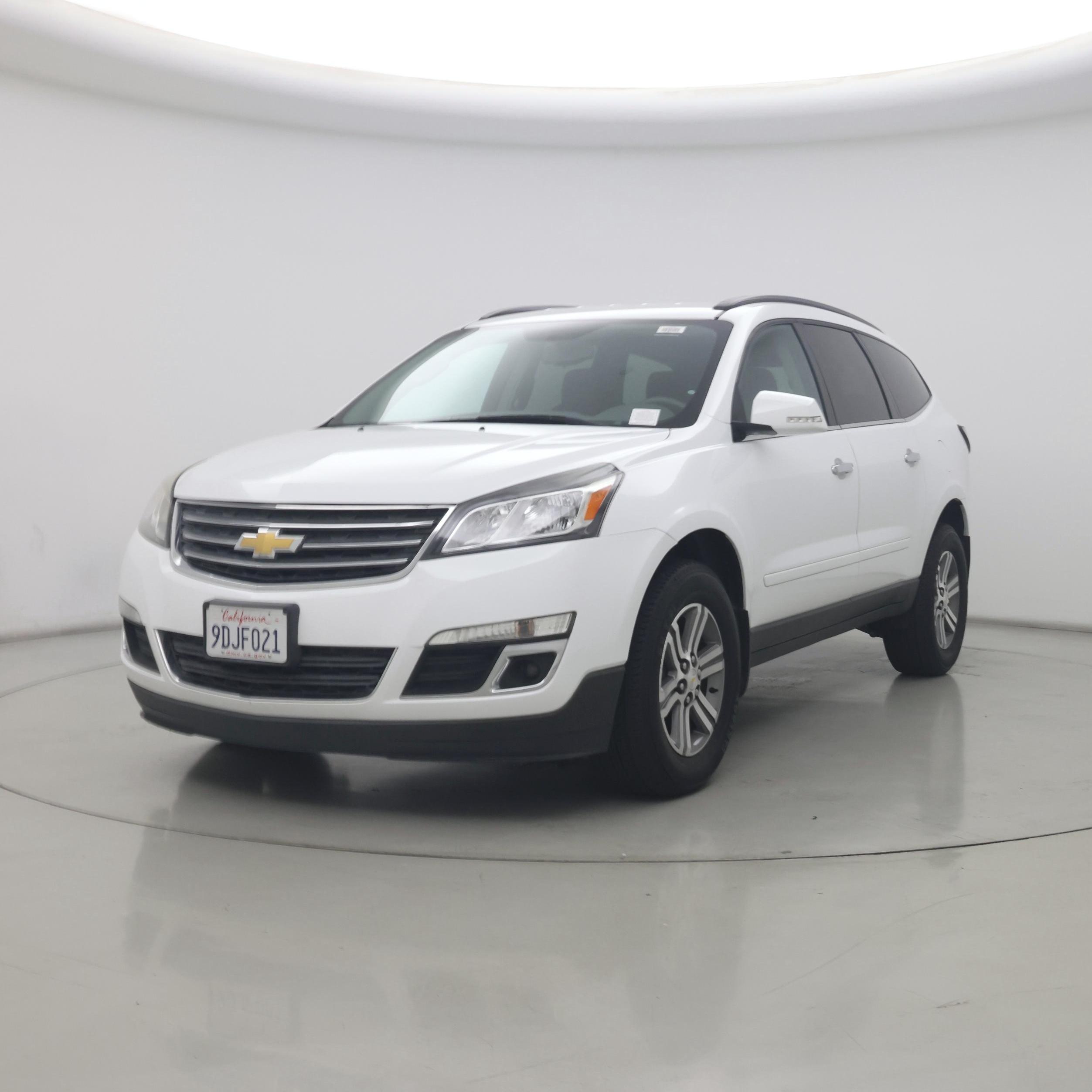 Thumbnail: 2017 Chevrolet Traverse - 4