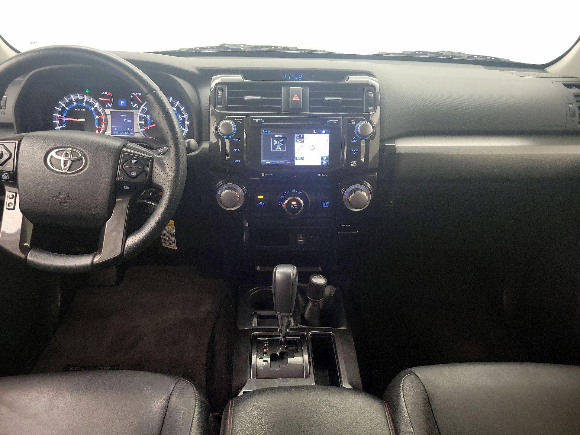 Thumbnail: 2015 Toyota 4Runner - 9
