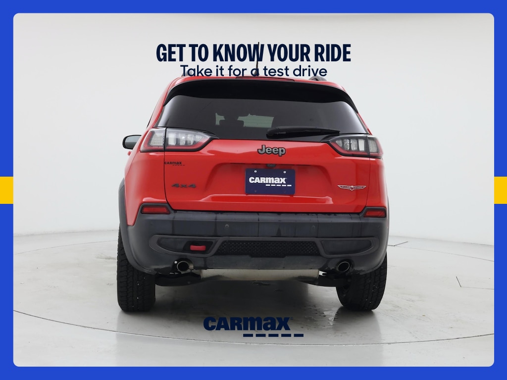 View vehicle photo 7
