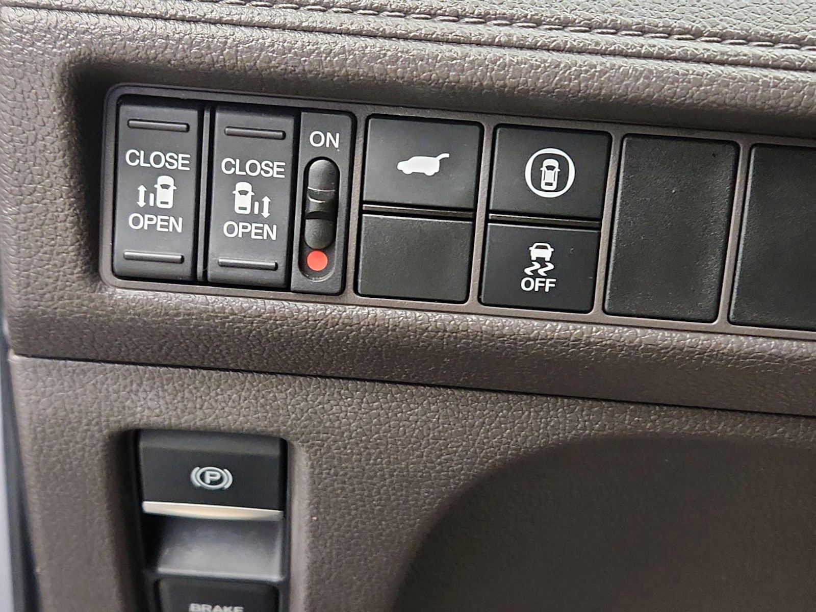 2022 Honda Odyssey EX-L - Photo 14
