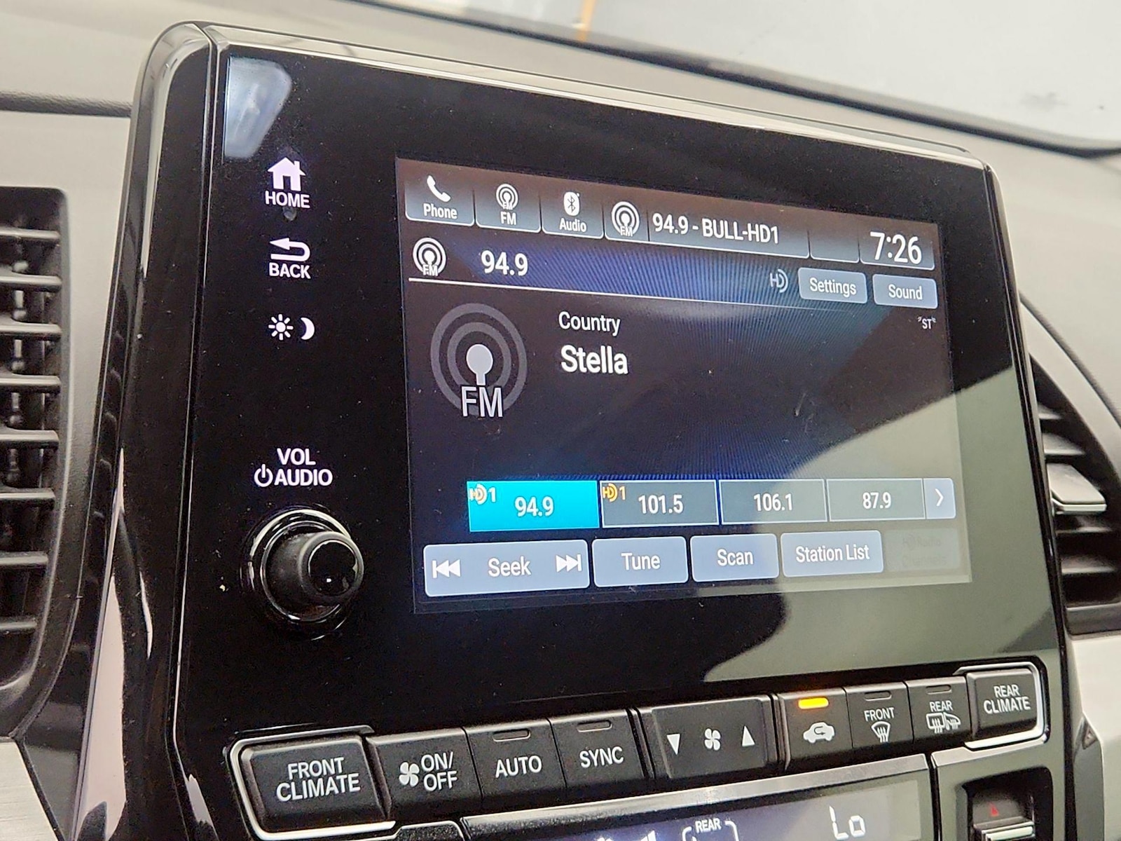 2022 Honda Odyssey EX-L - Photo 16