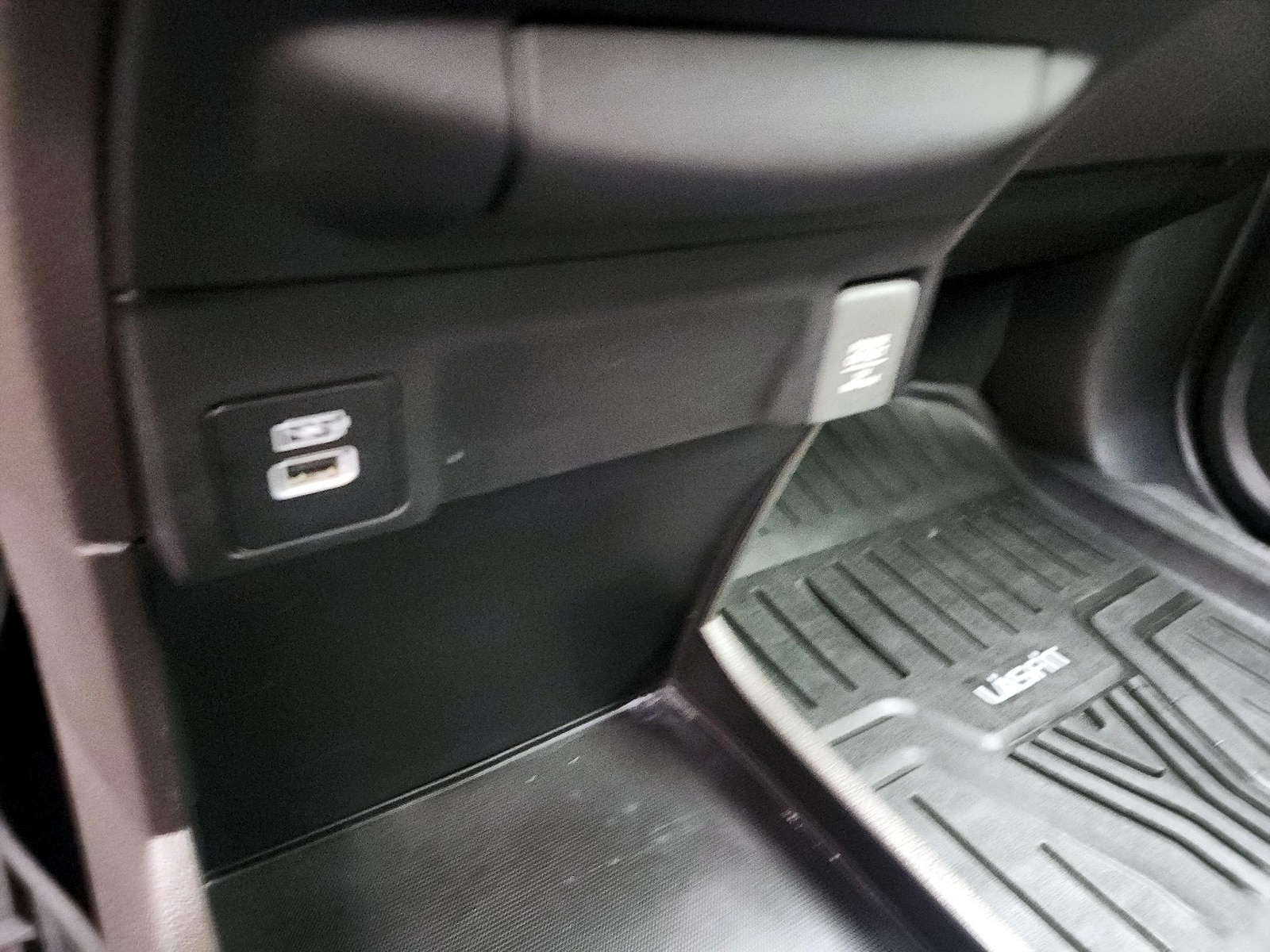 2022 Honda Odyssey EX-L - Photo 19