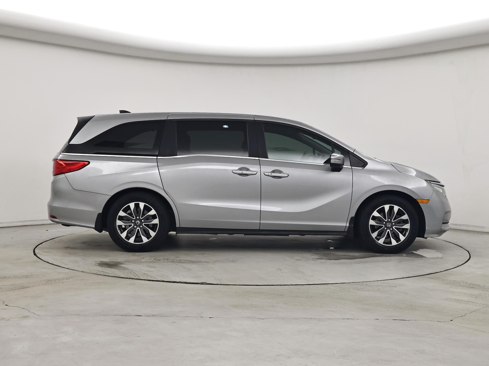 2022 Honda Odyssey EX-L - Photo 8